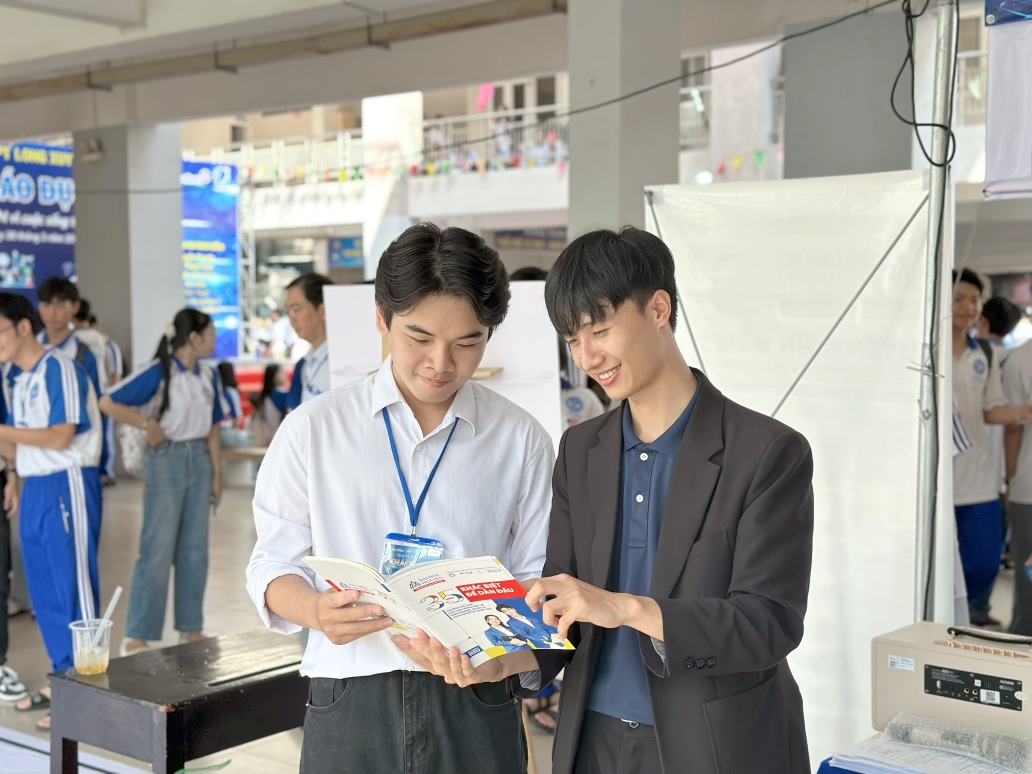 2K8 chọn ngành Trí tuệ Nhân tạo HSU: Kiến tạo công nghệ, dẫn dắt tương lai