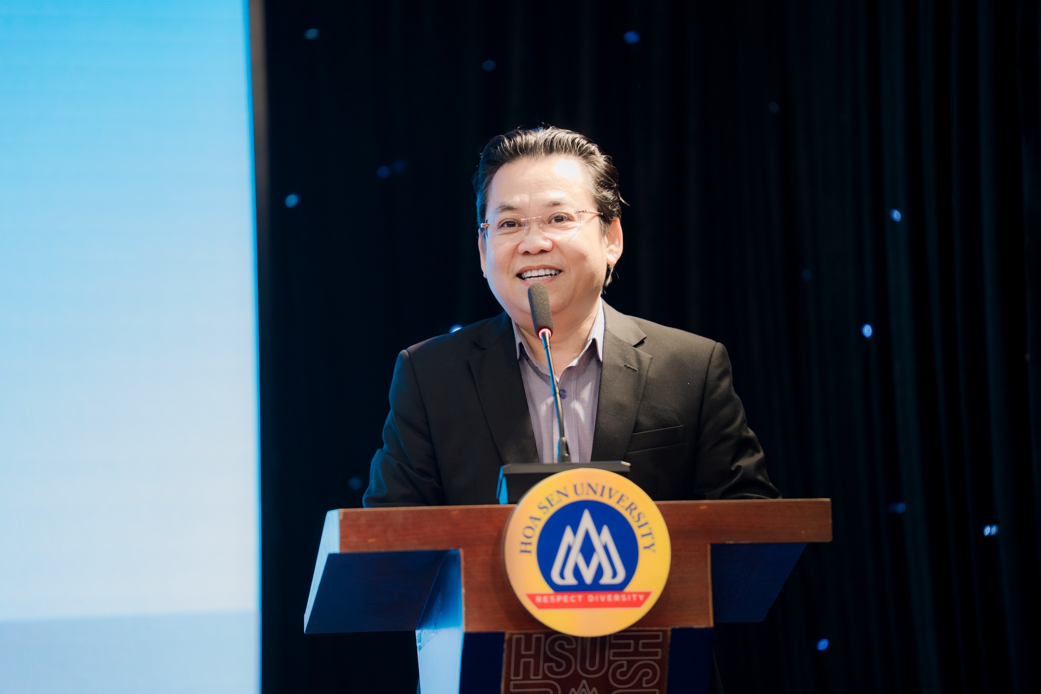 HSU partners with HCMC-DXCenter to boost Digital Data Ecosystem and Human Resources