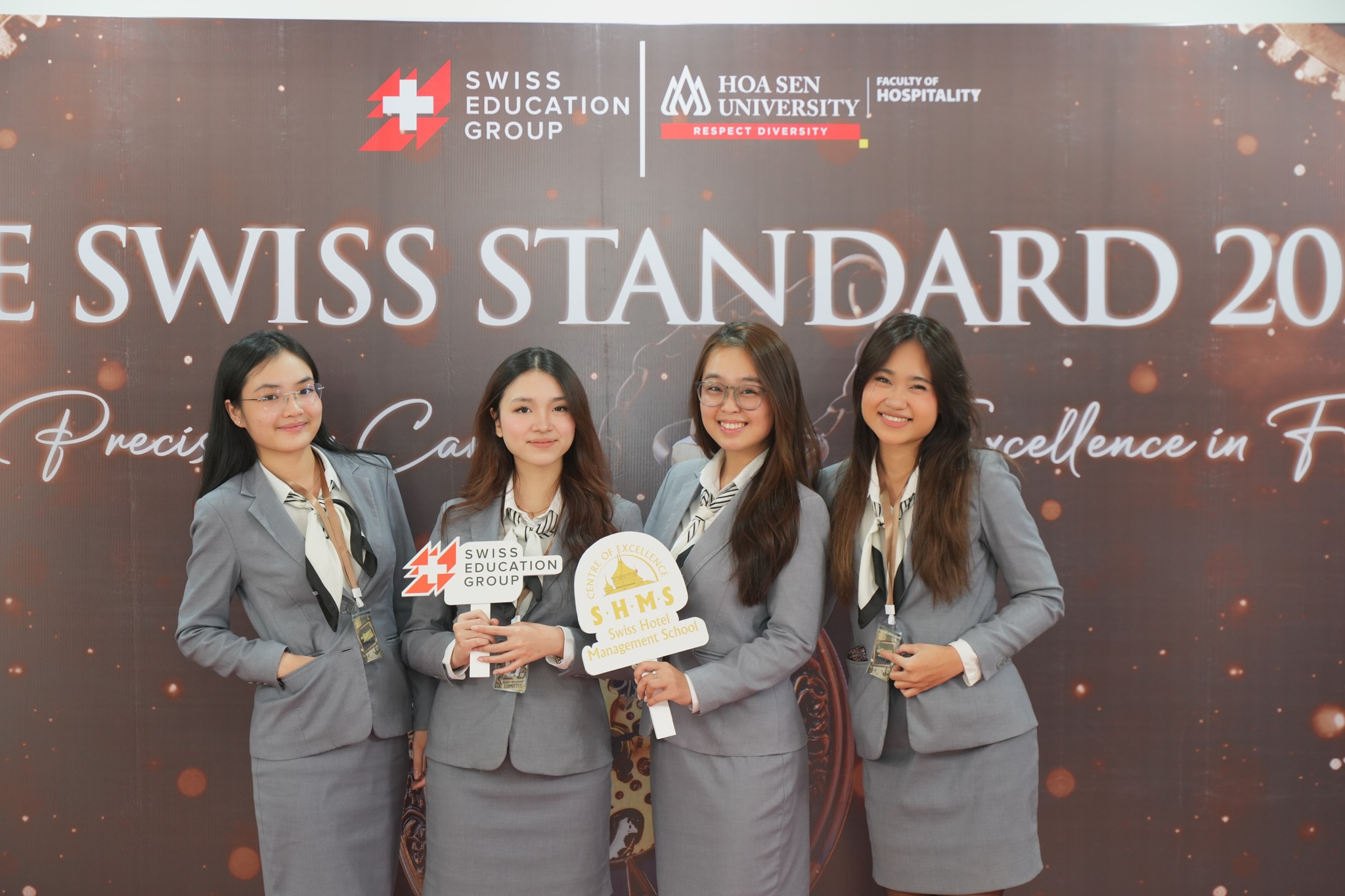 Mô hình đào tạo gắn trải nghiệm thực tế theo chuẩn doanh nghiệp tại HSU