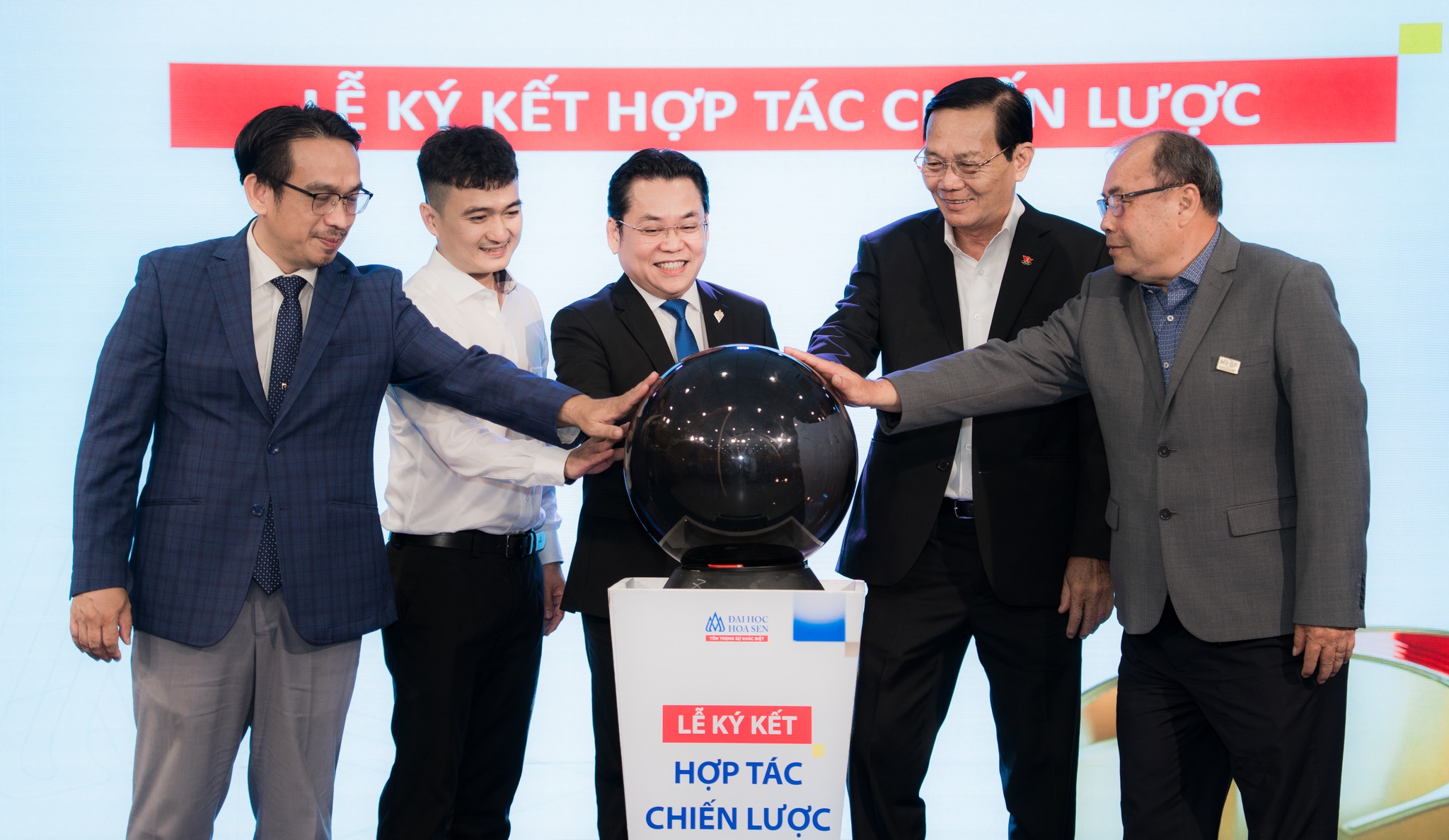 Đại học Hoa Sen bắt tay 15 doanh nghiệp, mở rộng hệ sinh thái đào tạo ngành Kinh tế thể thao