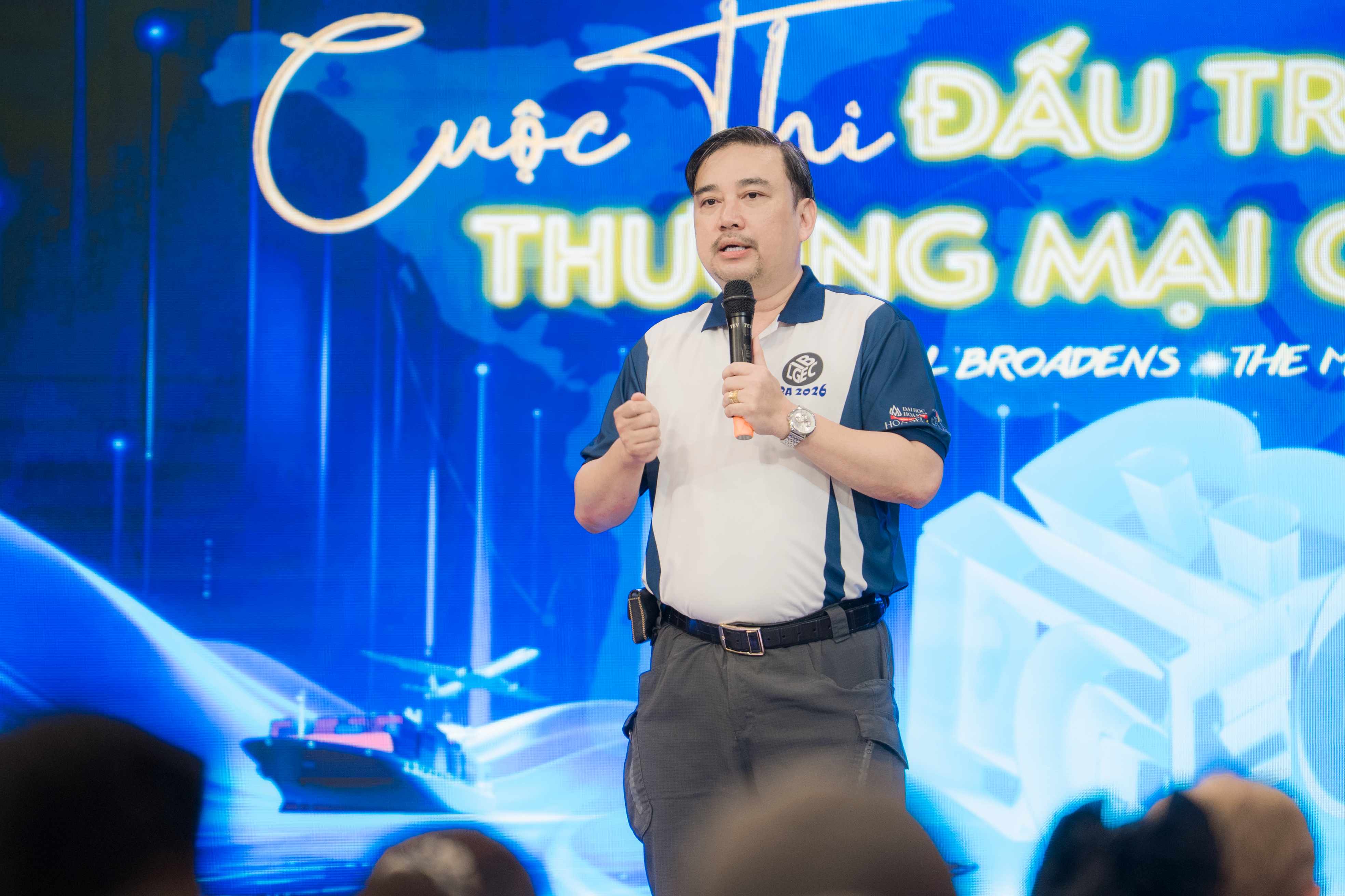 Mô hình hợp tác đại học – doanh nghiệp theo chuẩn năng lực nghề nghiệp quốc tế tại HSU