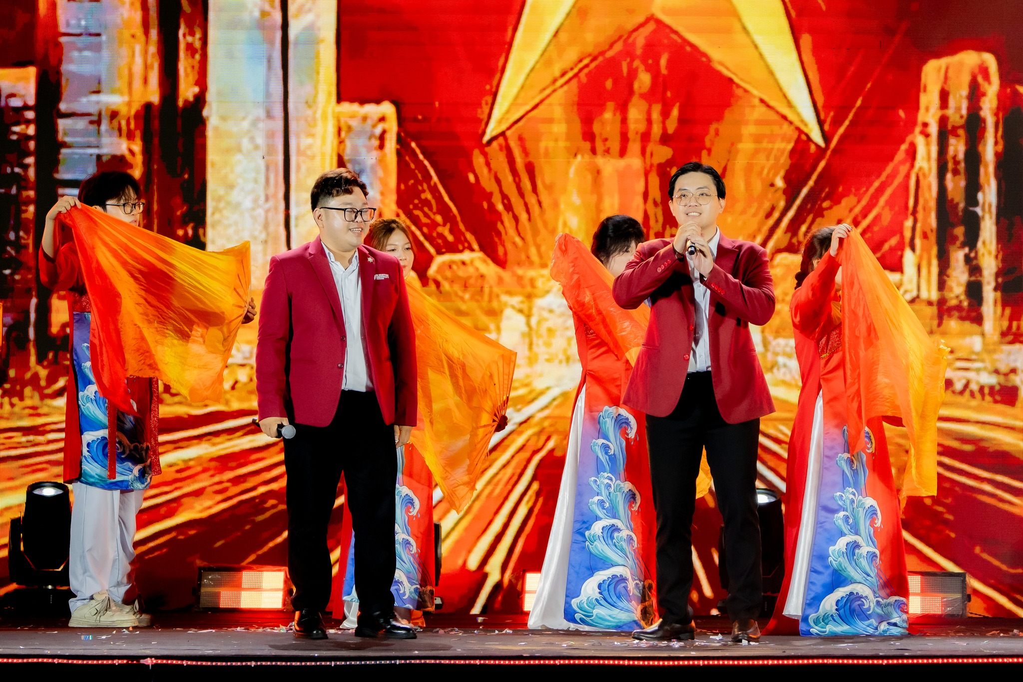 Viết tiếp câu chuyện Hoa Sen: Khi những giá trị tự hào được thắp sáng và lan tỏa