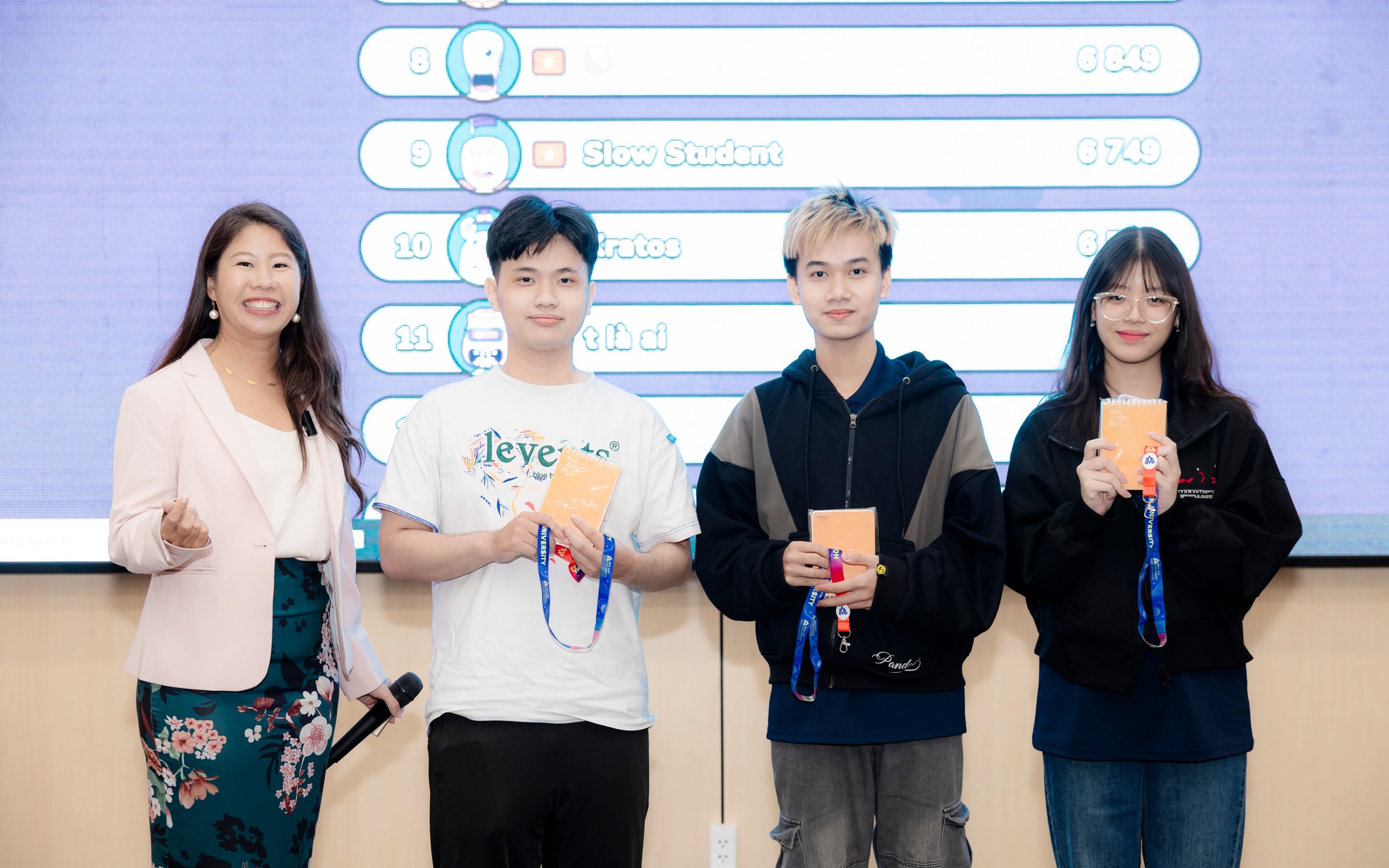 “Convo Mode: On” – Sinh viên HSU bứt phá rào cản ngôn ngữ bằng trải nghiệm thực chiến