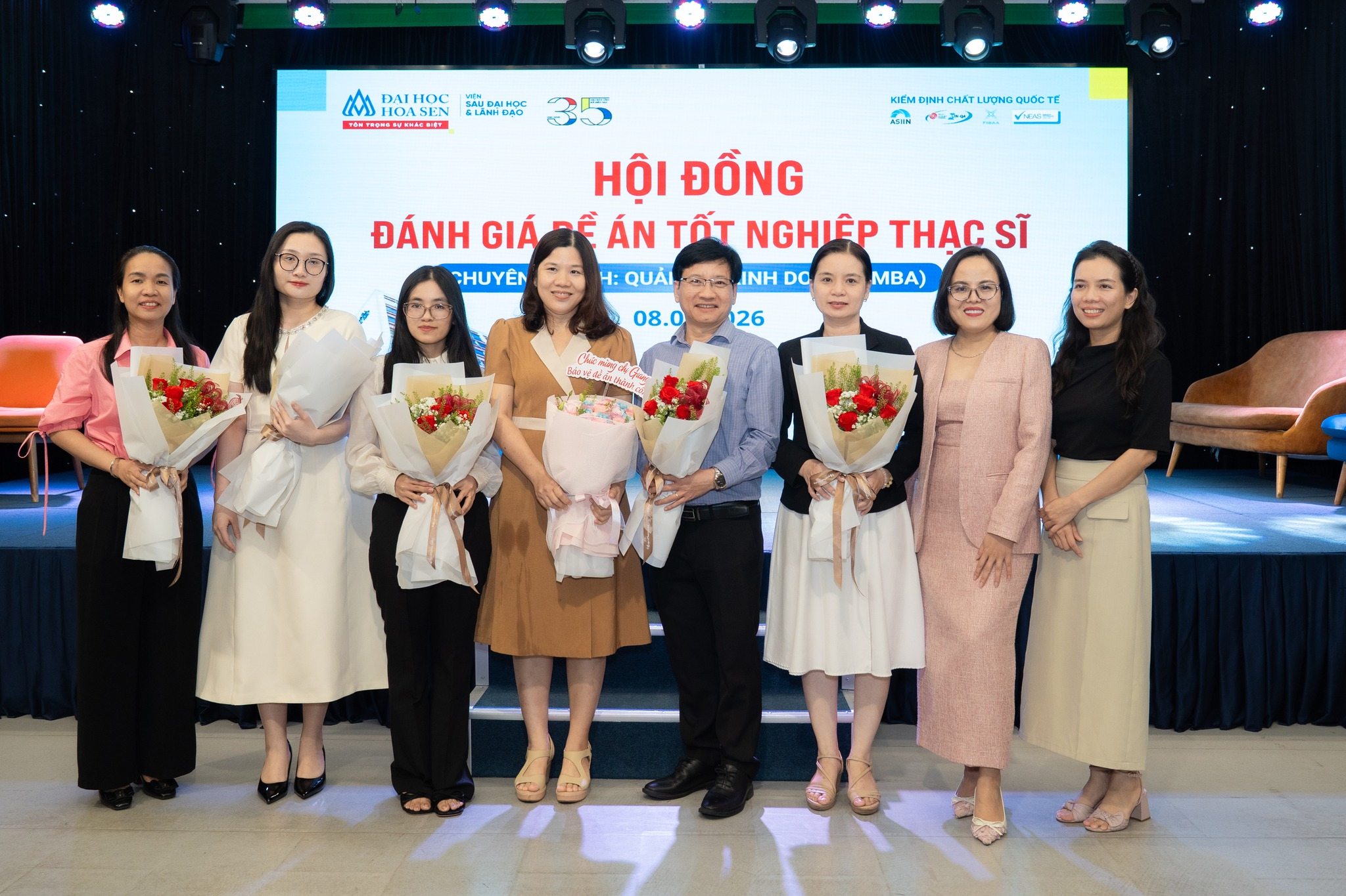 Học viên HSU khẳng định năng lực nghiên cứu và ứng dụng qua Hội đồng bảo vệ đề án tốt nghiệp thạc sĩ