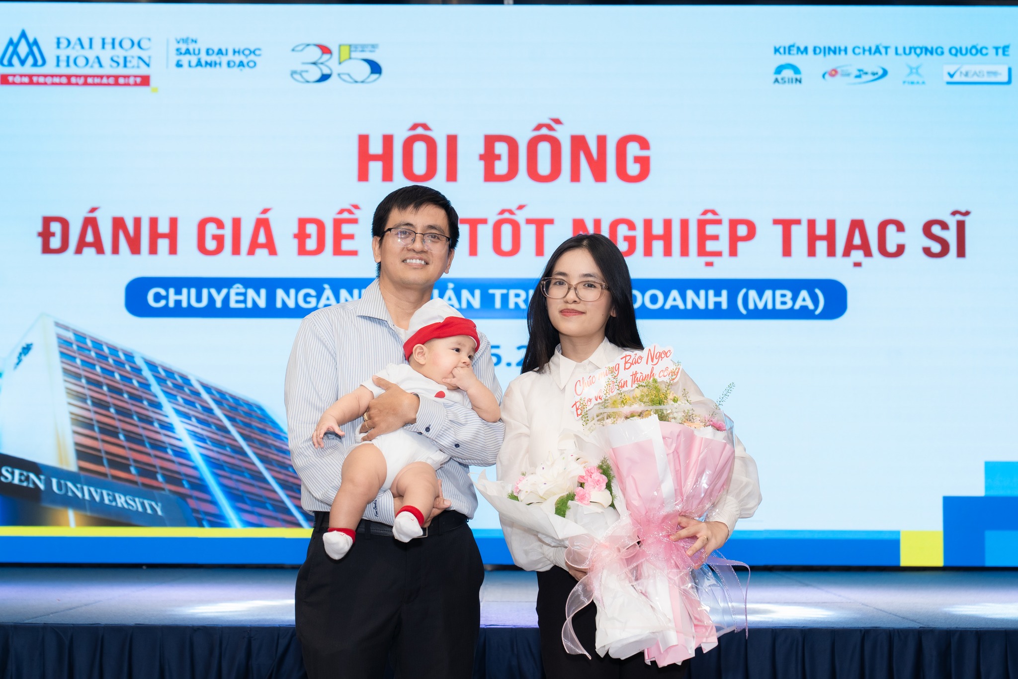 Học viên HSU khẳng định năng lực nghiên cứu và ứng dụng qua Hội đồng bảo vệ đề án tốt nghiệp thạc sĩ