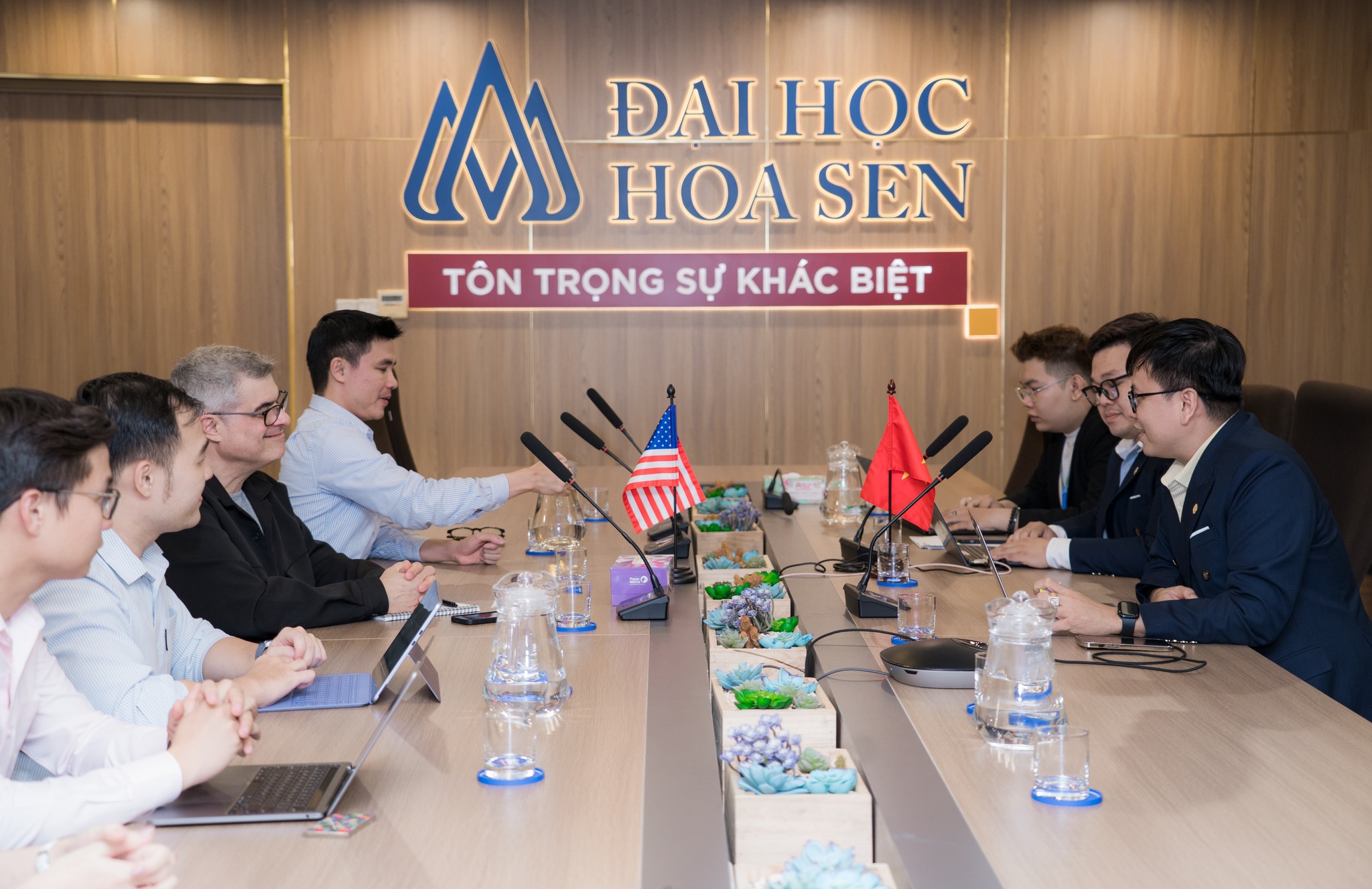 Đại học Hoa Sen thúc đẩy hợp tác quốc tế, nâng cao năng lực tiếng Anh và bản lĩnh hội nhập cho sinh viên