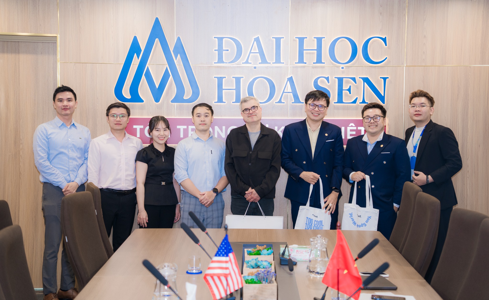 Đại học Hoa Sen thúc đẩy hợp tác quốc tế, nâng cao năng lực tiếng Anh và bản lĩnh hội nhập cho sinh viên