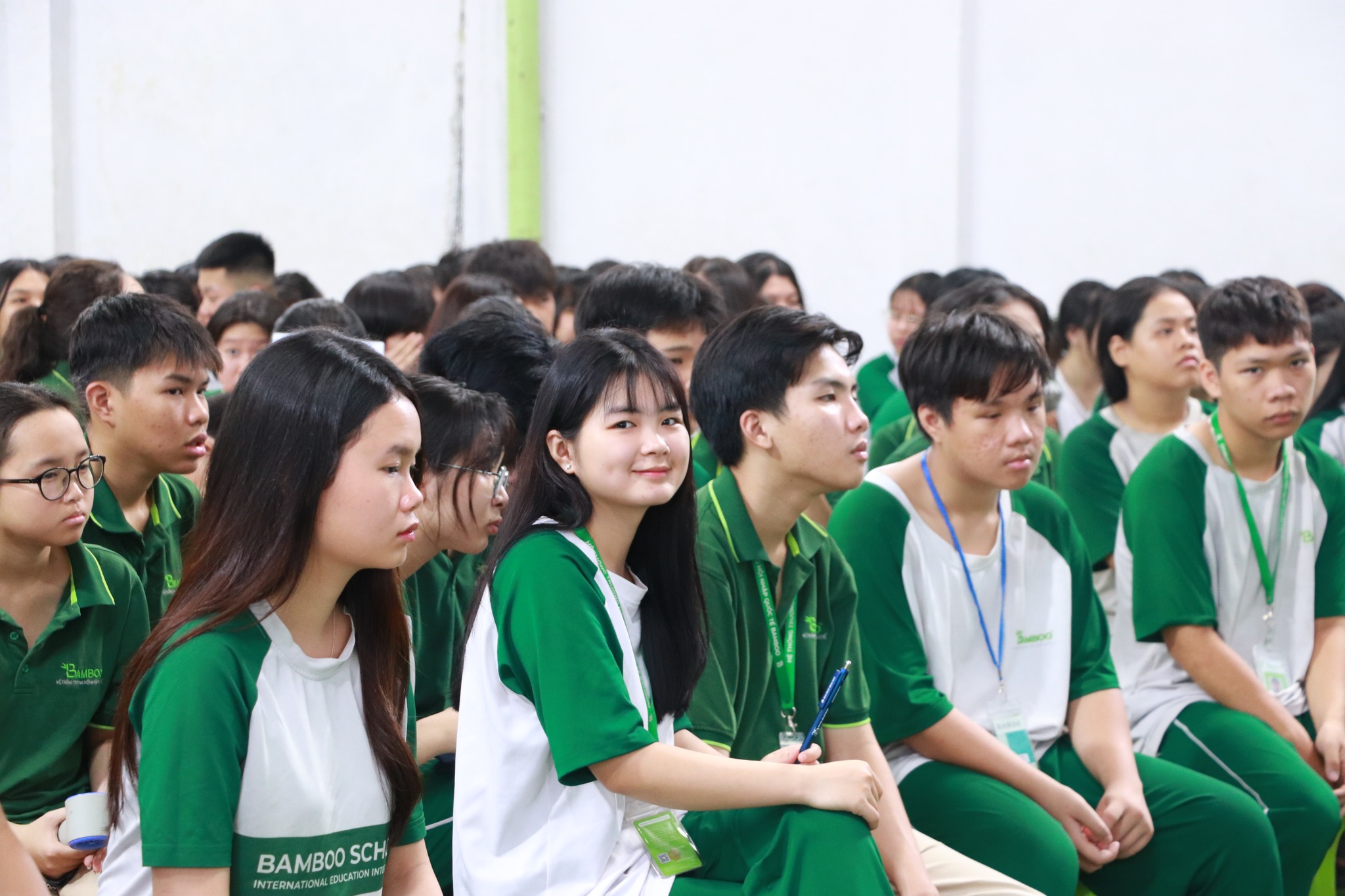 Khoa Luật HSU chia sẻ kỹ năng sử dụng mạng xã hội an toàn cùng Gen Z