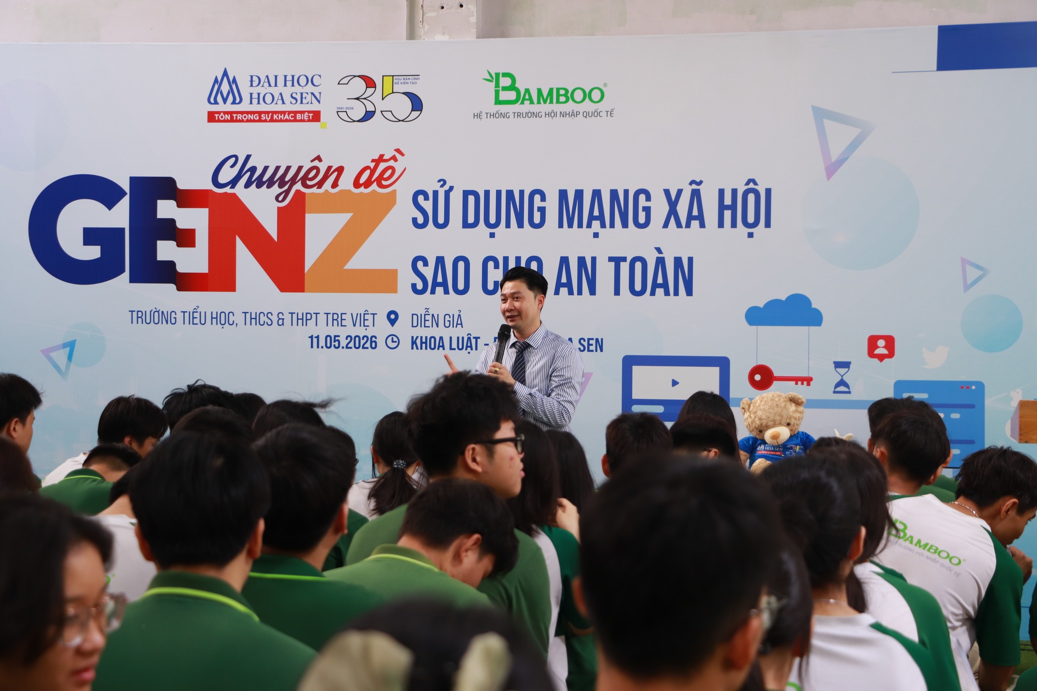 Khoa Luật HSU chia sẻ kỹ năng sử dụng mạng xã hội an toàn cùng Gen Z