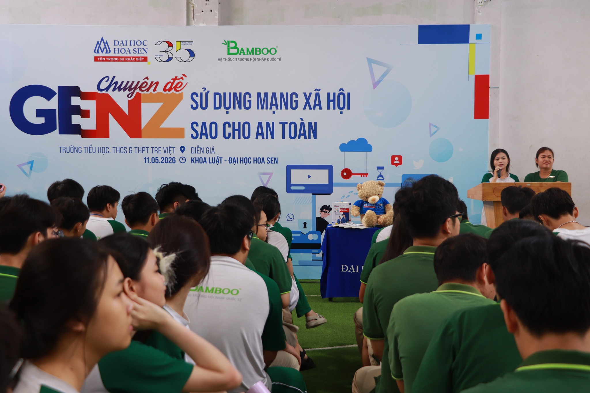 Khoa Luật HSU chia sẻ kỹ năng sử dụng mạng xã hội an toàn cùng Gen Z