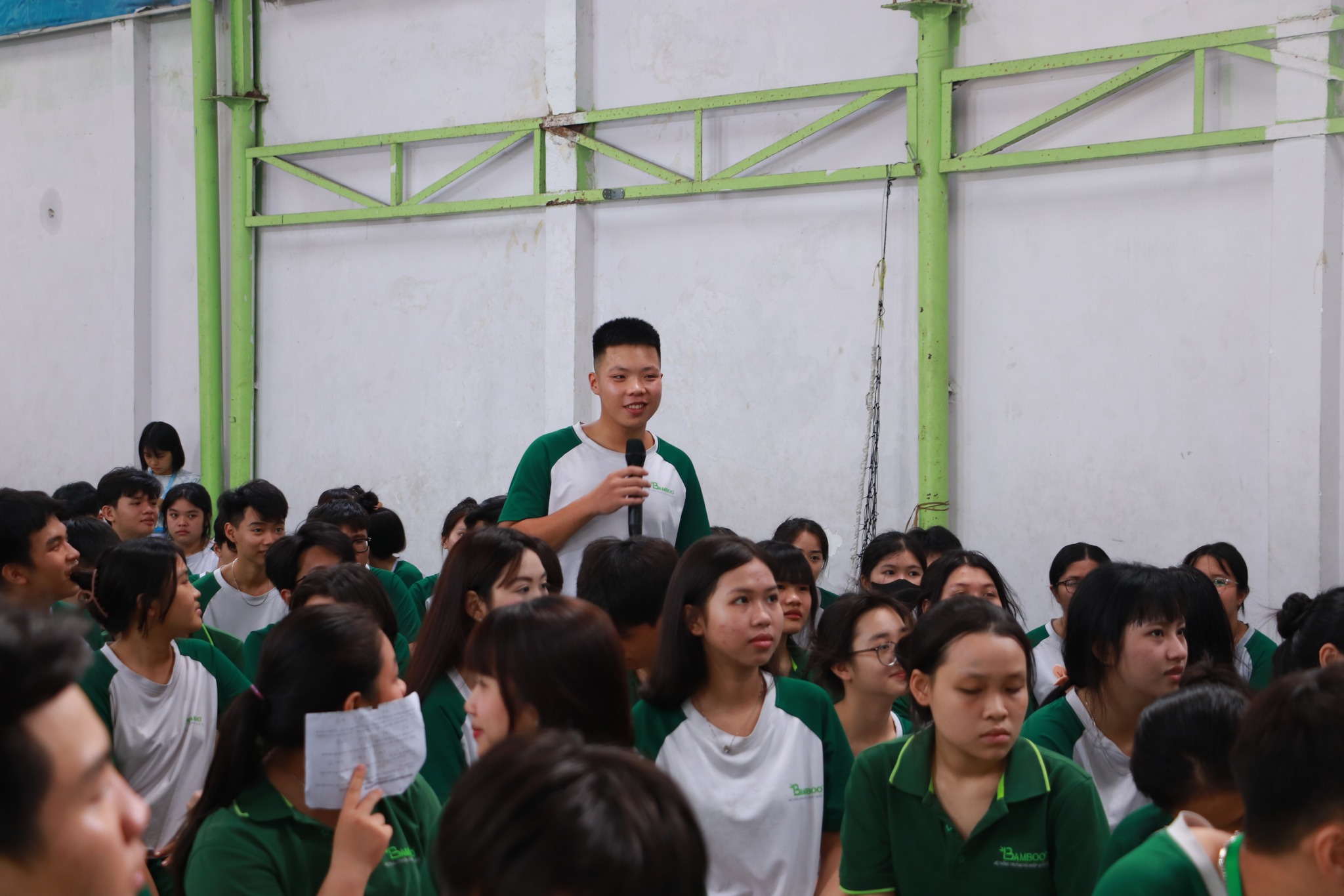 Khoa Luật HSU chia sẻ kỹ năng sử dụng mạng xã hội an toàn cùng Gen Z