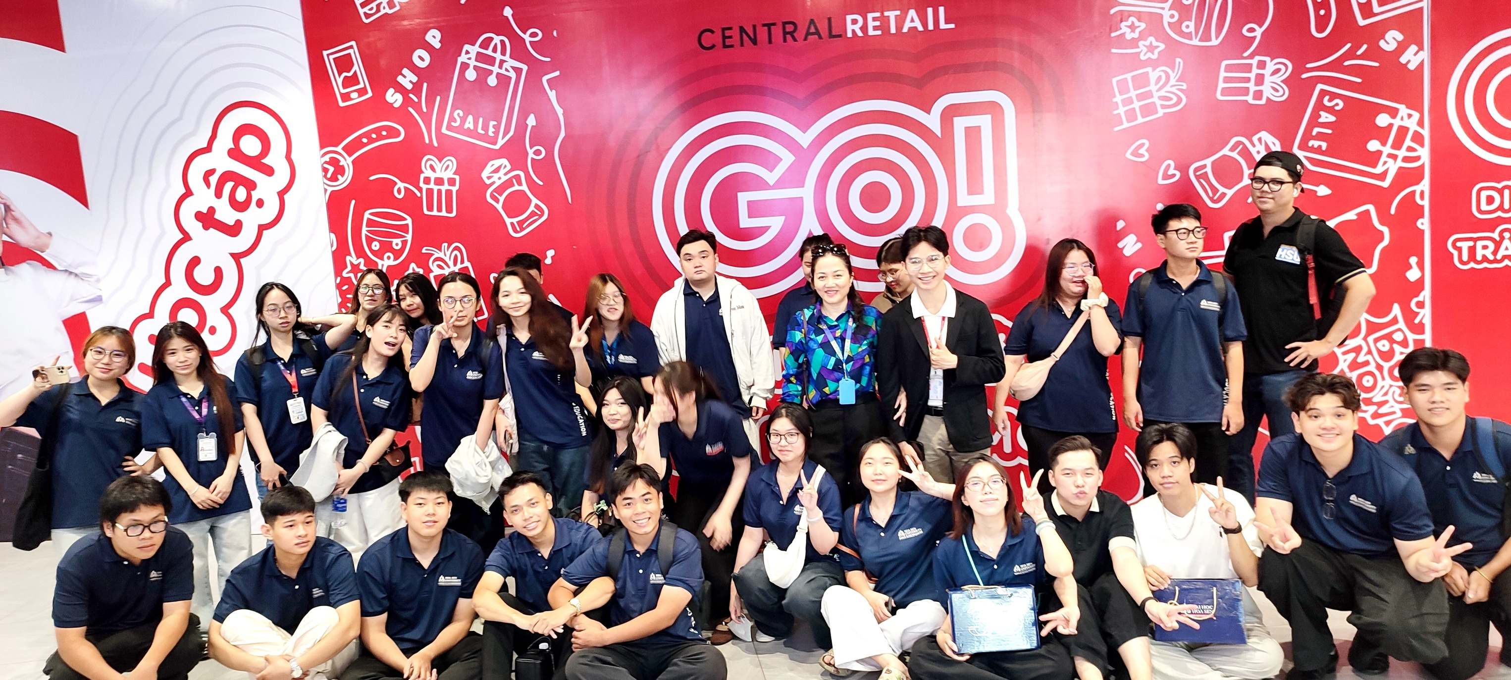 Sinh viên Marketing HSU khám phá thực tiễn xây dựng thương hiệu tại GO! An Lạc