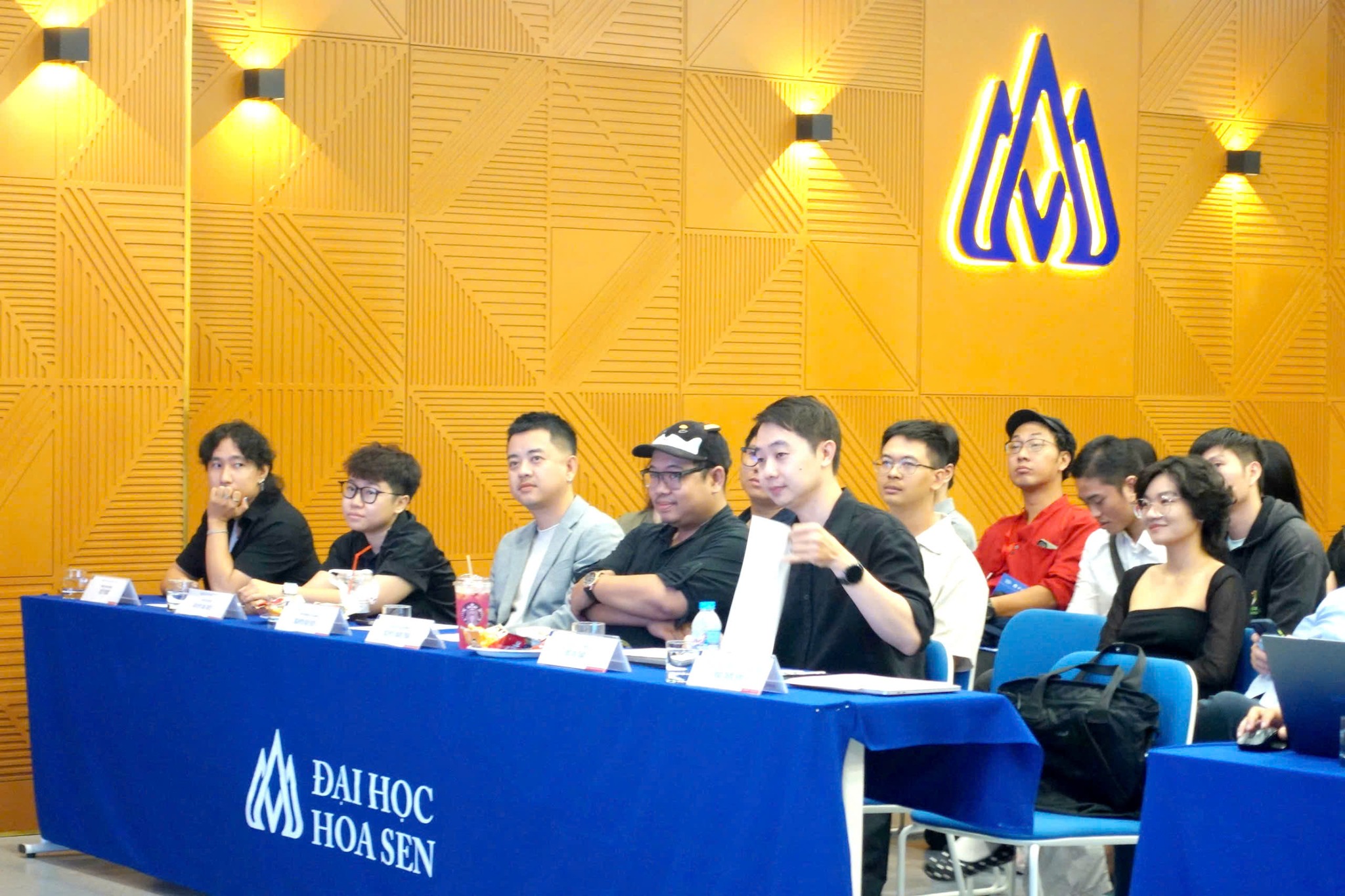 Talkshow “The idea is not the work you see”: Góc nhìn phía sau một sản phẩm sáng tạo