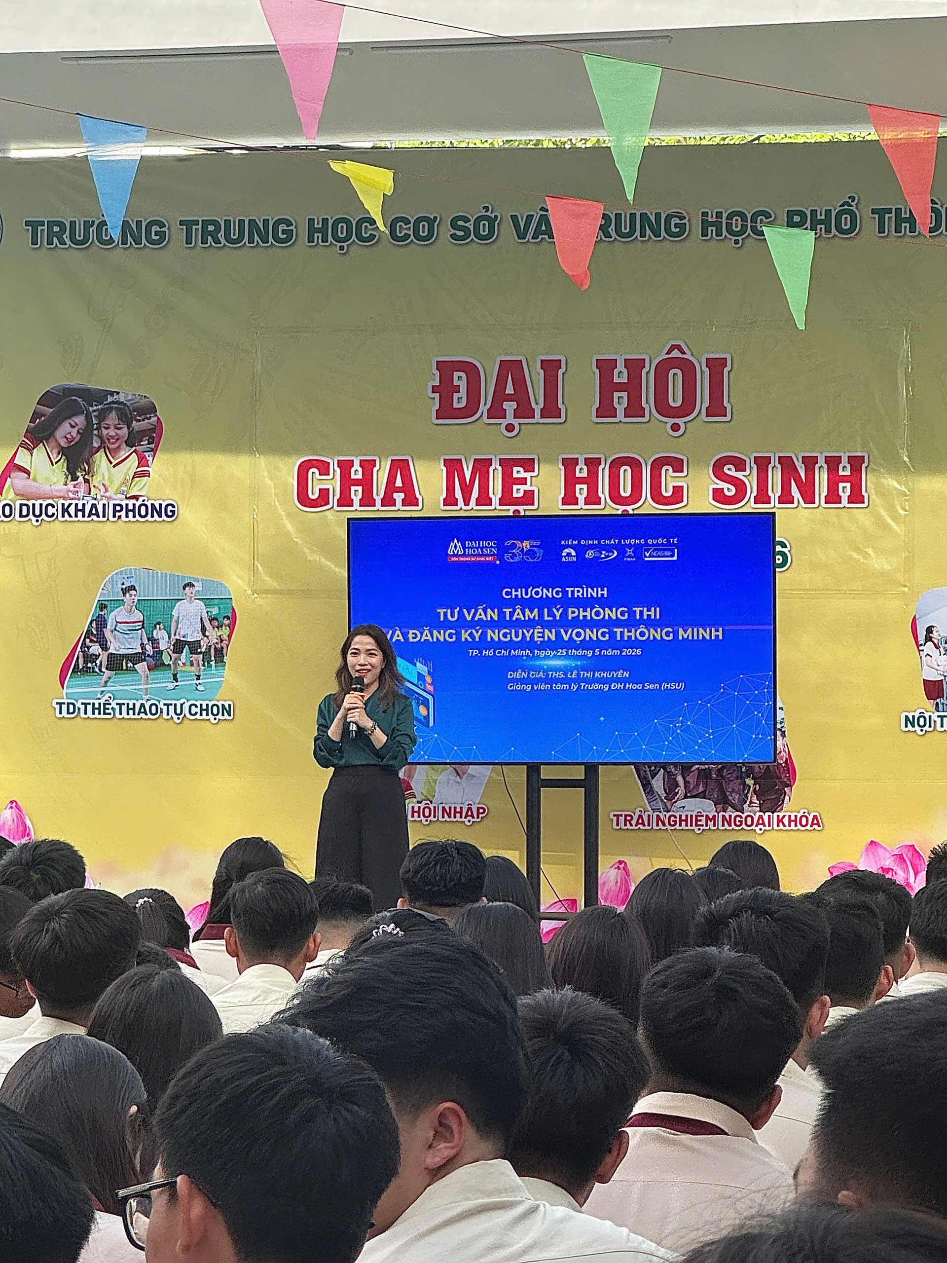 Giảng viên ngành Tâm lý học HSU chia sẻ cách vượt áp lực mùa thi cùng học sinh THCS – THPT Hoa Sen