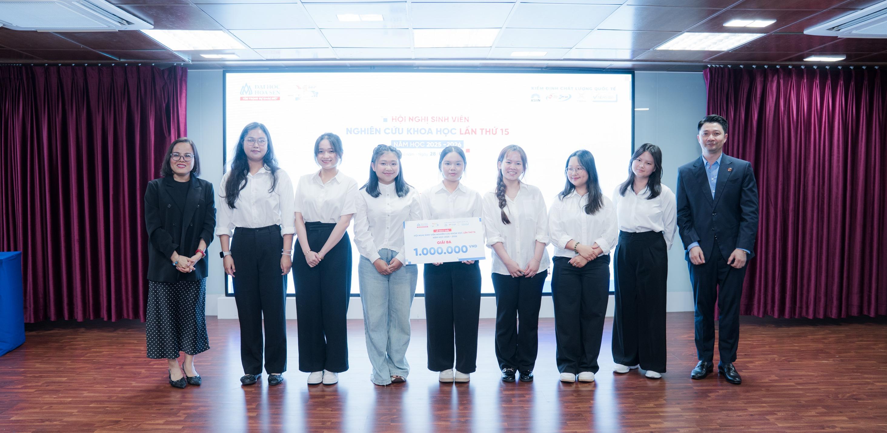 HSU vinh danh các ý tưởng nghiên cứu xuất sắc tại Cuộc thi Sinh viên Nghiên cứu khoa học lần thứ 15