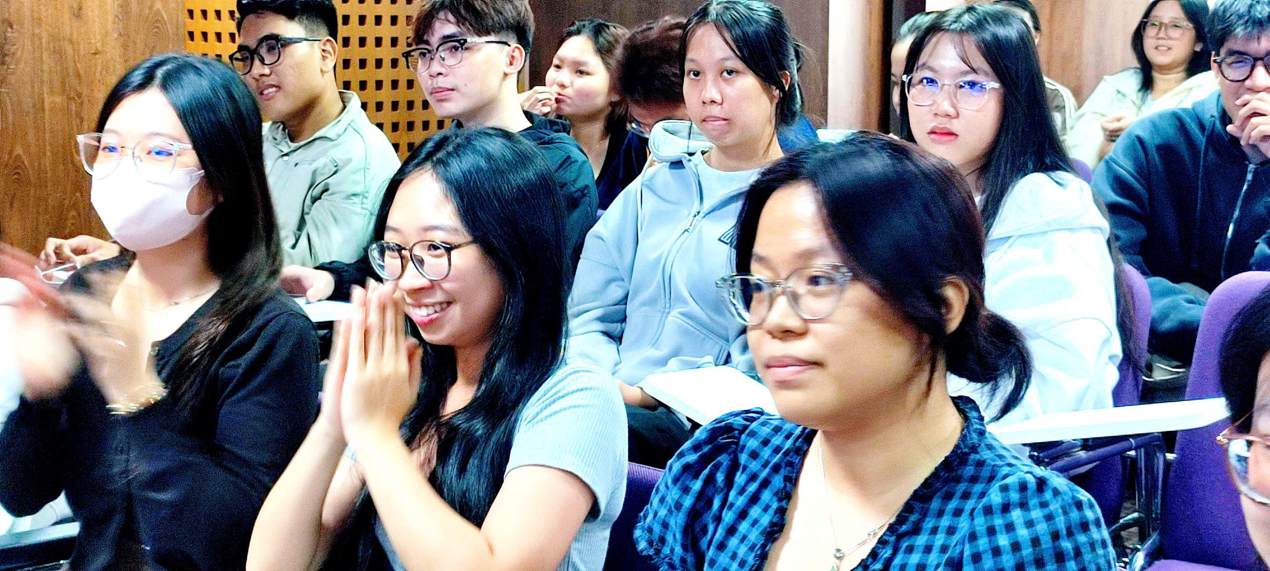 Workshop “Local Brands – Global Stands”
