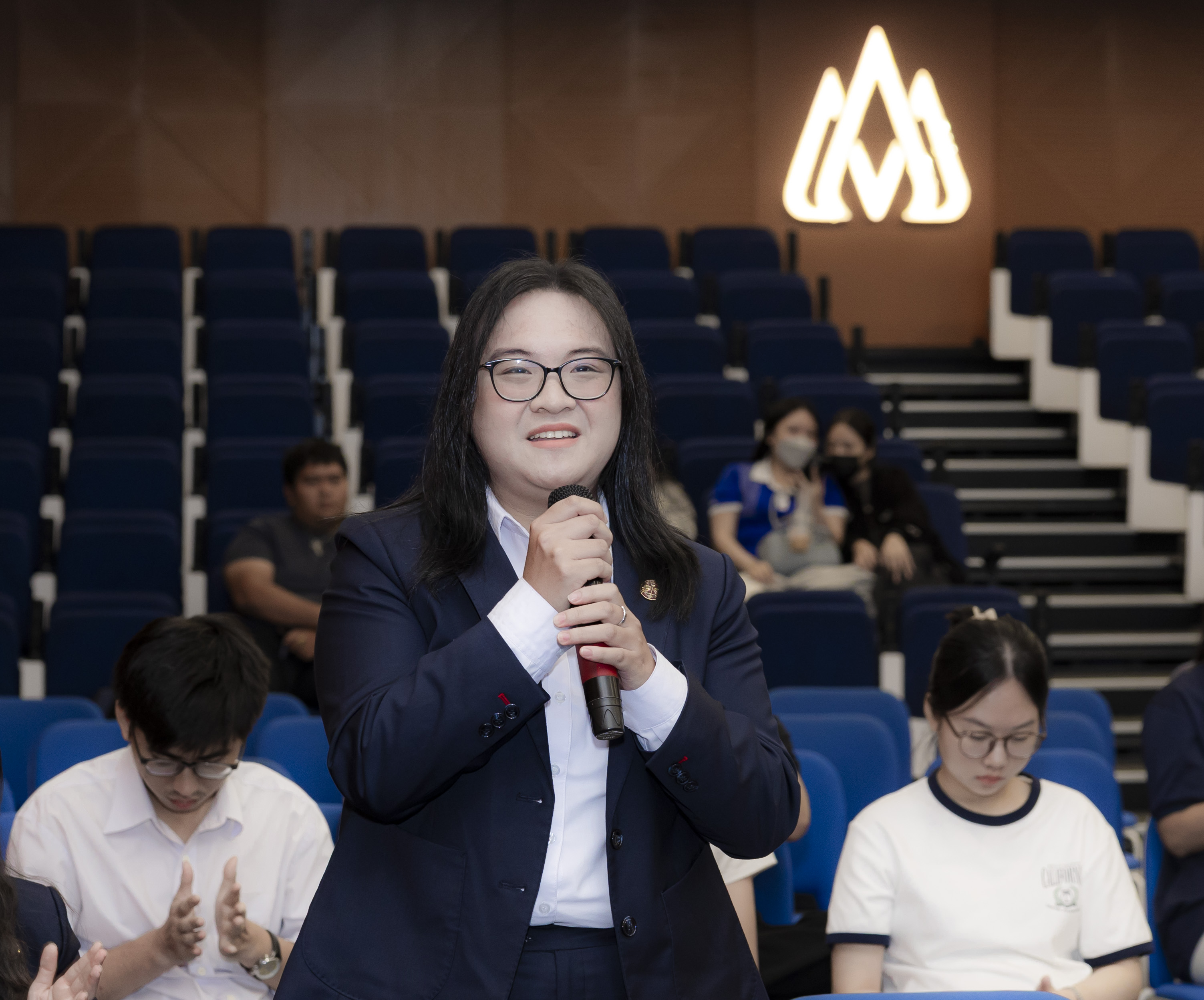 Từ đề tài về thao túng thị trường chứng khoán đến khát vọng bảo vệ nhà đầu tư trong kỷ nguyên số