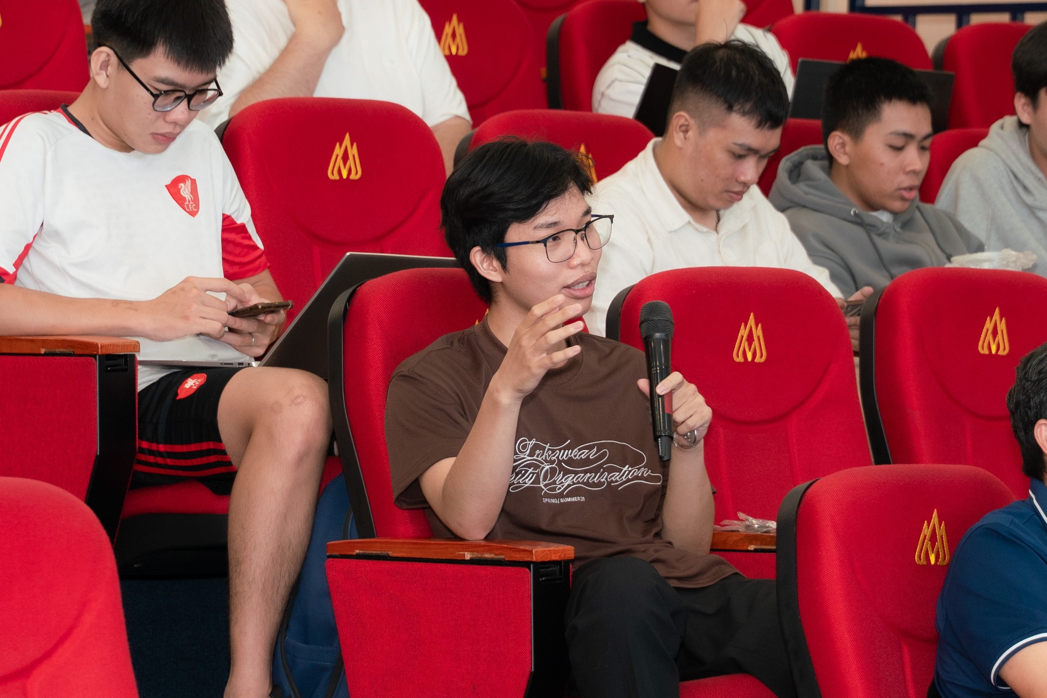 BUILD WITH AI HSU 2026: Sinh viên HSU đón đầu làn sóng Agentic AI và thực hành công nghệ tương lai