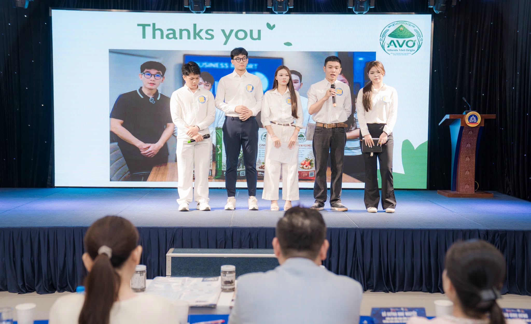 Từ dữ liệu đến giá trị nông sản Việt: Hành trình chạm tay Quán quân IBA 2026 của sinh viên ngành Kinh doanh quốc tế