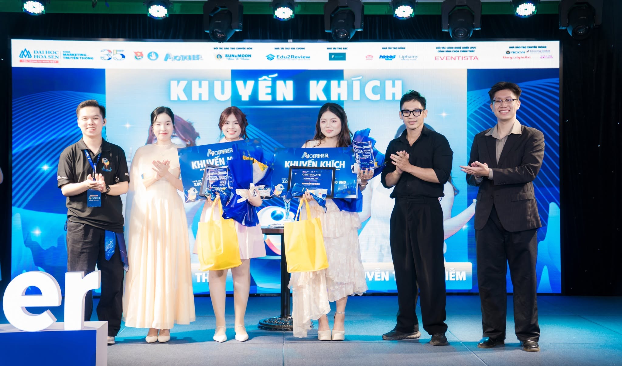 MiCatcher 2026: Thí sinh từ 30 trường tại TP.HCM tranh tài tìm kiếm tài năng dẫn chương trình