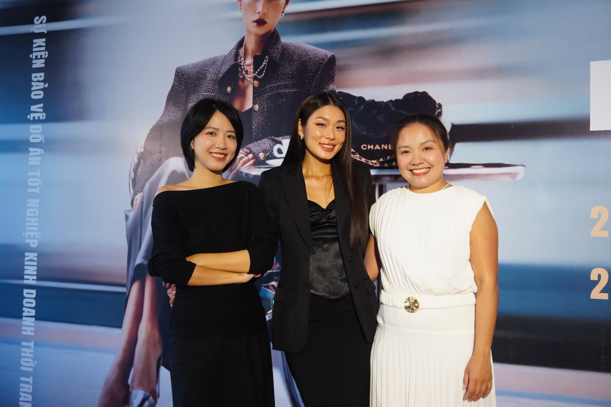 Runway to Business 2026: Sinh viên HSU bảo vệ đồ án tốt nghiệp bằng mô hình thương hiệu thời trang thực tế