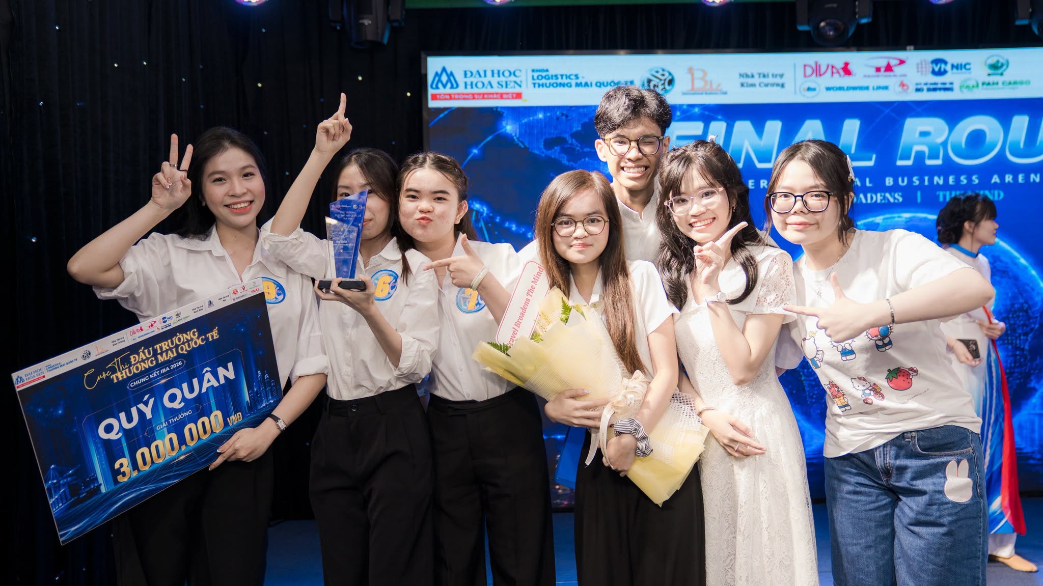 Hệ thống cung ứng nông sản chuẩn hóa của sinh viên HSU chinh phục ngôi vị Quán quân Đấu trường Thương mại quốc tế 2026