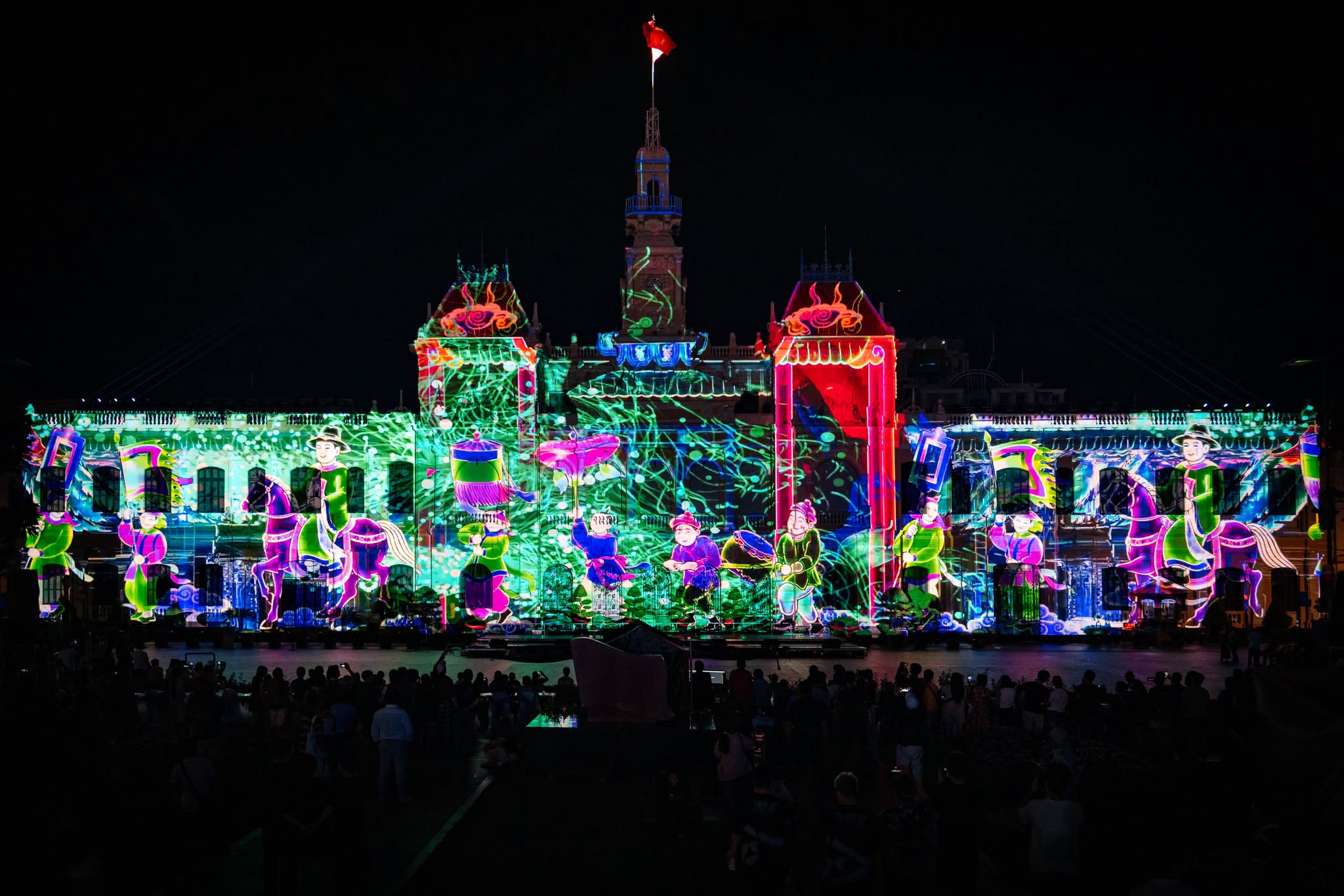 Cựu sinh viên HSU kể câu chuyện kỷ niệm 50 năm Thành phố mang tên Bác bằng công nghệ 3D Mapping