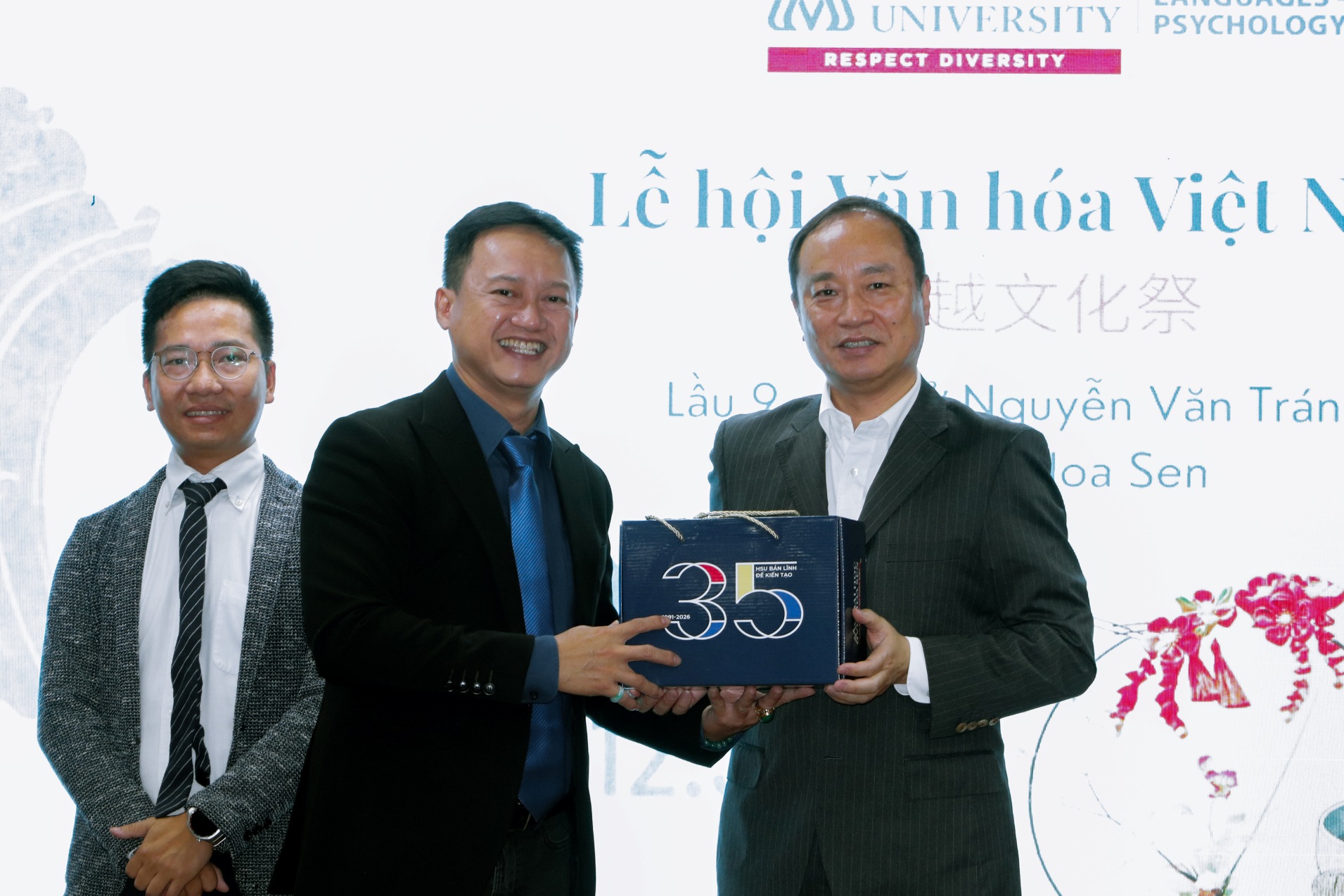 Lễ hội Văn hóa Việt – Nhật tại HSU mở rộng cơ hội thực tập, việc làm quốc tế cho sinh viên