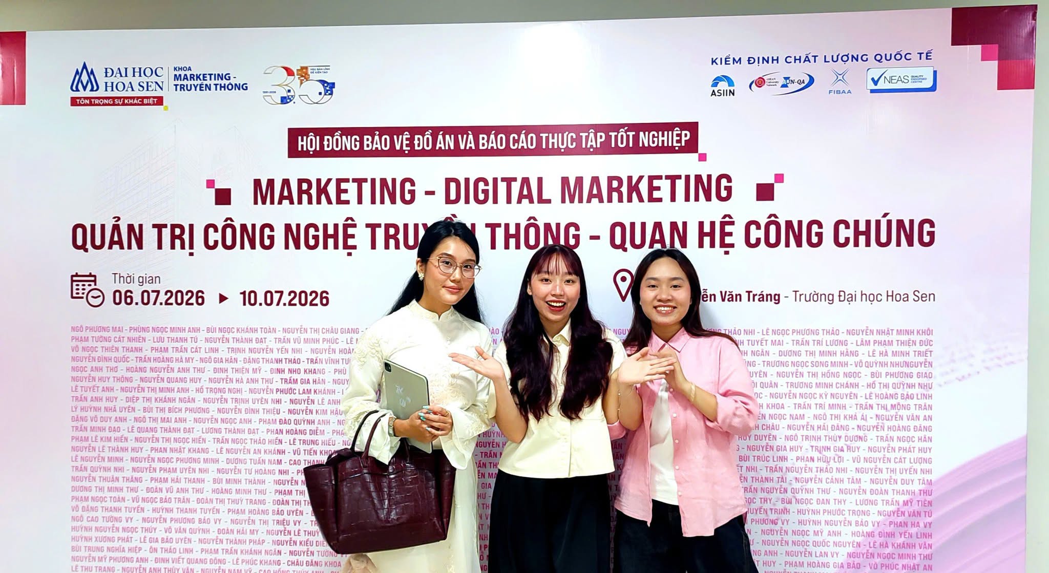 Từ ý tưởng đến dự án thực tiễn: Gần 400 sinh viên Khoa Marketing – Truyền thông khẳng định năng lực qua đồ án tốt nghiệp