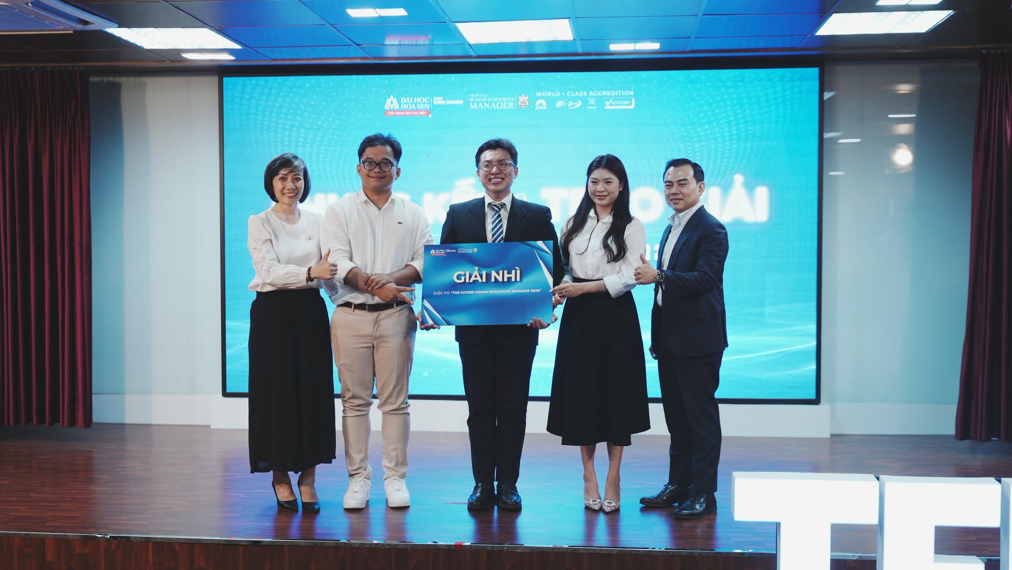 Học ngành Quản trị nhân lực tại HSU: Làm chủ AI, giải quyết bài toán nhân sự của doanh nghiệp
