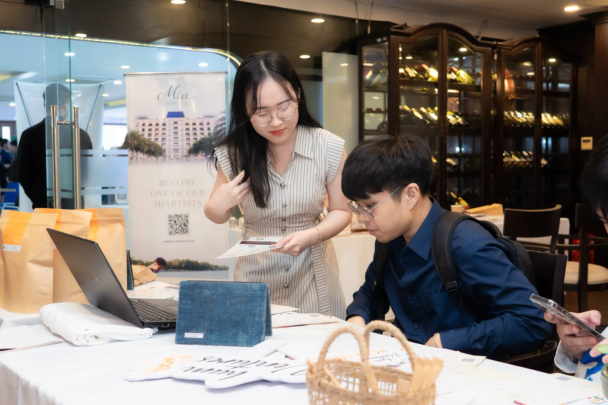 Sinh viên Hoa Sen kết nối hơn 20 doanh nghiệp tại Hospitality & Tourism Career Fair 2026