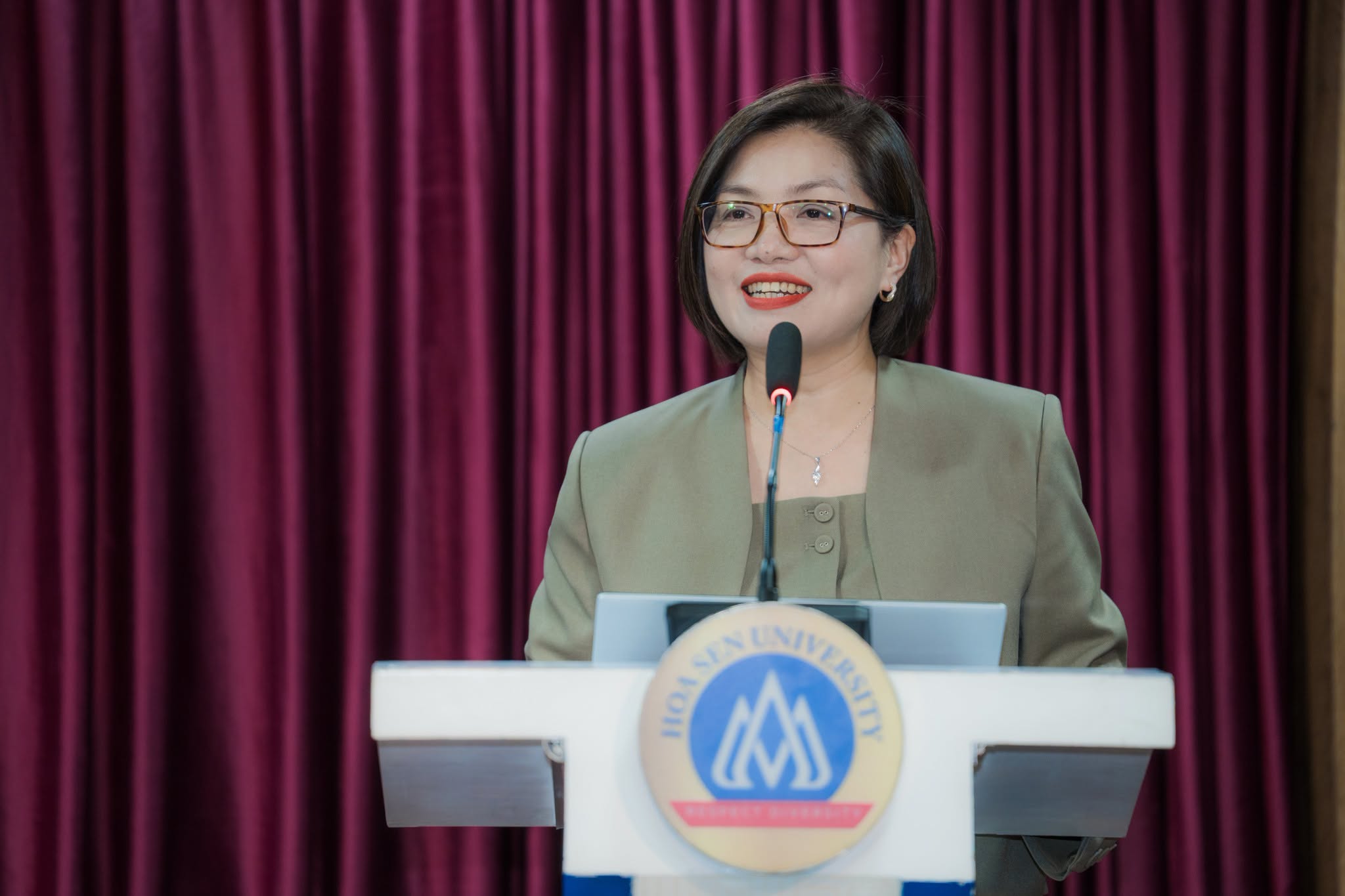 Sinh viên Hoa Sen kết nối hơn 20 doanh nghiệp tại Hospitality & Tourism Career Fair 2026