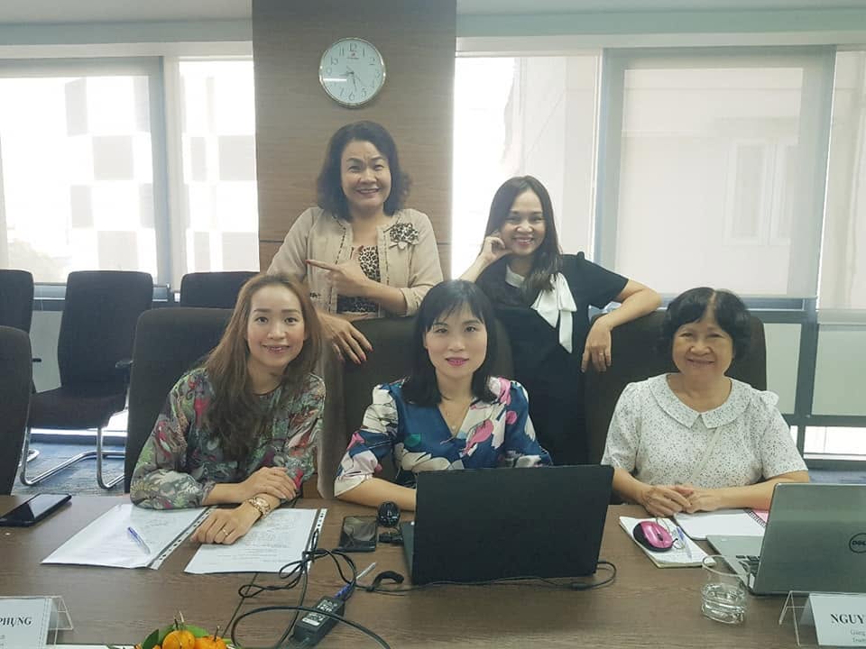 Người giữ nhịp cho những chuyến tàu tri thức | Ký sự Hoa Sen | Chị Đỗ Thị Ngọc