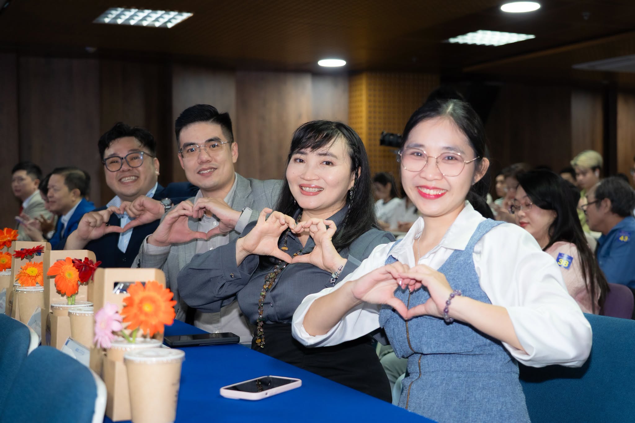 Khai giảng chương trình Thạc sĩ đợt 2/2026, Đại học Hoa Sen mở rộng lộ trình phát triển cho người học
