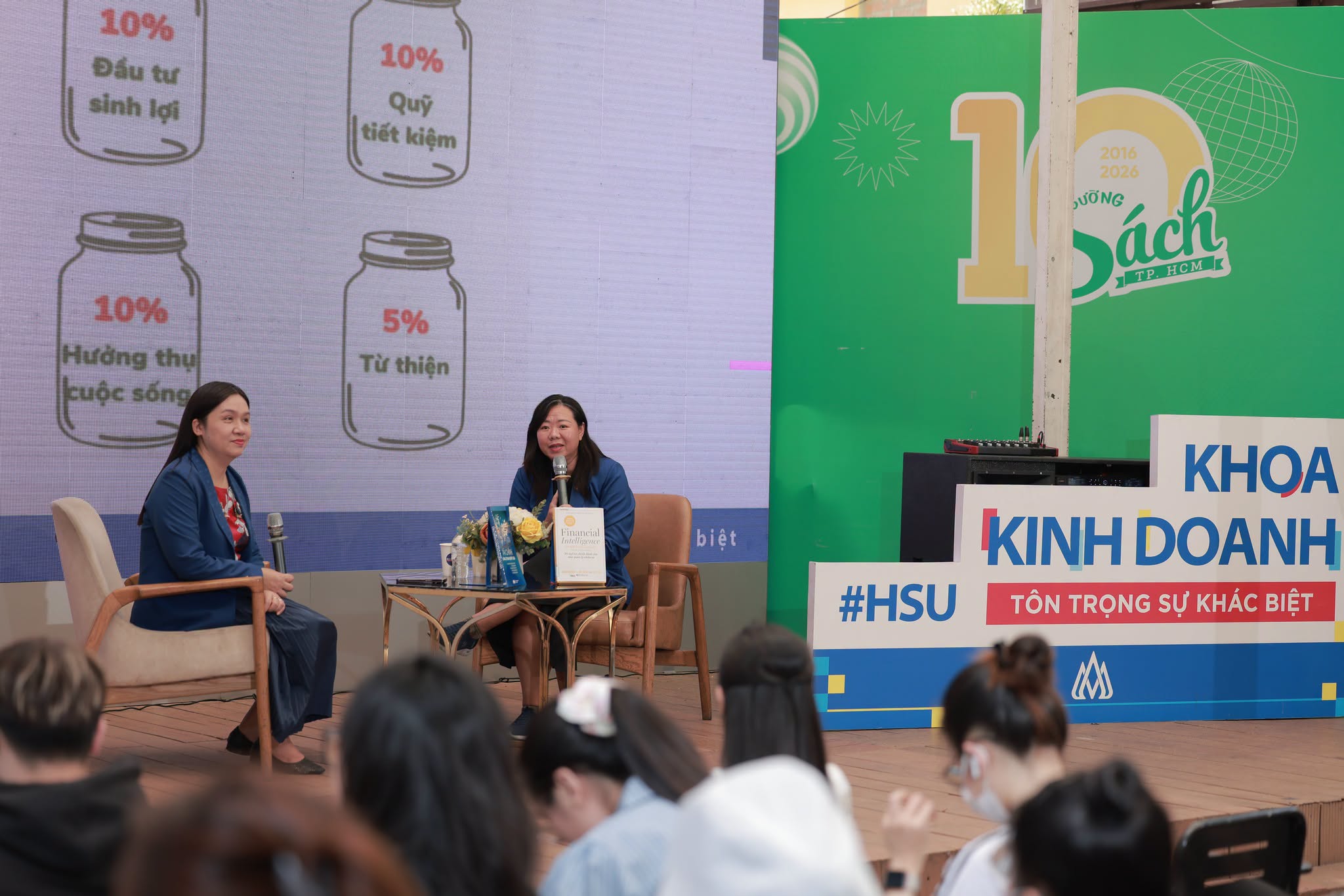 "Bắt đầu đúng với Tài chính & Khởi nghiệp": Hành trang thiết thực cho người trẻ