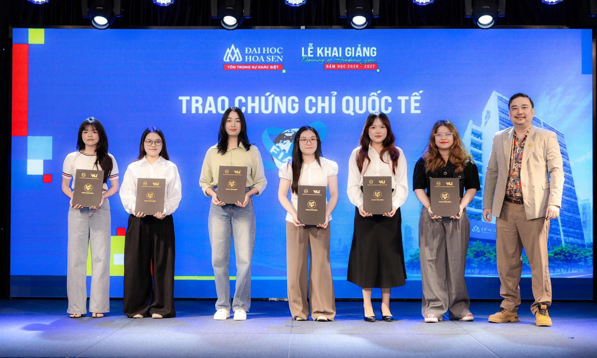23 sinh viên HSU nhận Chứng chỉ FIATA, sẵn sàng chinh phục chuẩn nghề nghiệp quốc tế ngành Logistics