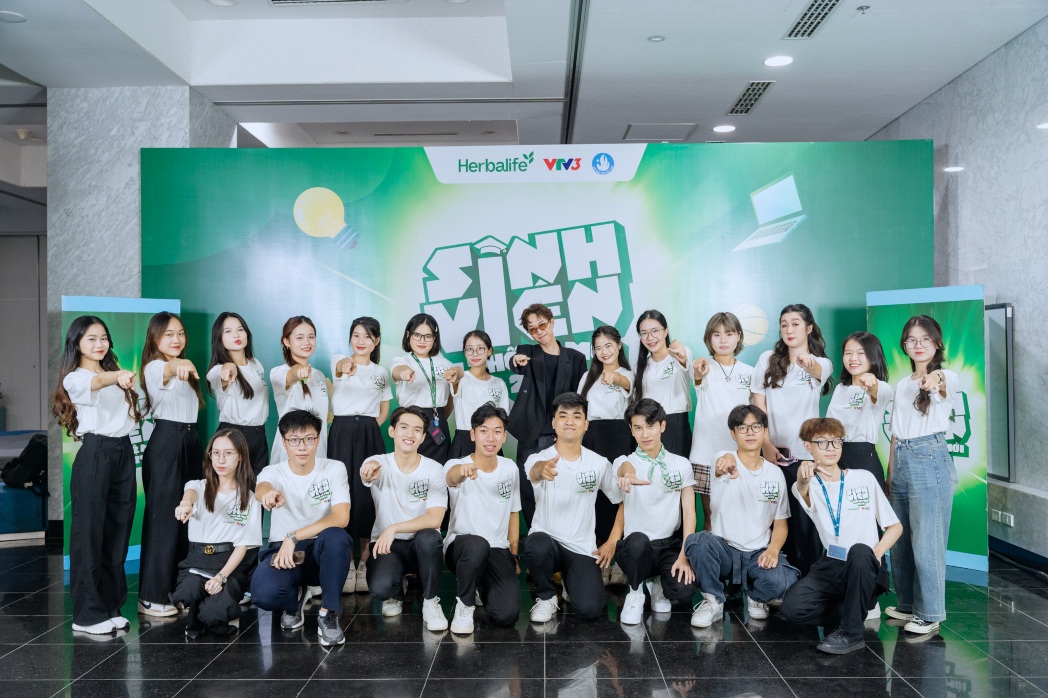 Sinh viên HSU mang dự án làng nghề bánh tráng Phú Hòa Đông đến vòng Tuyển quân Sinh viên Thế hệ mới 2026