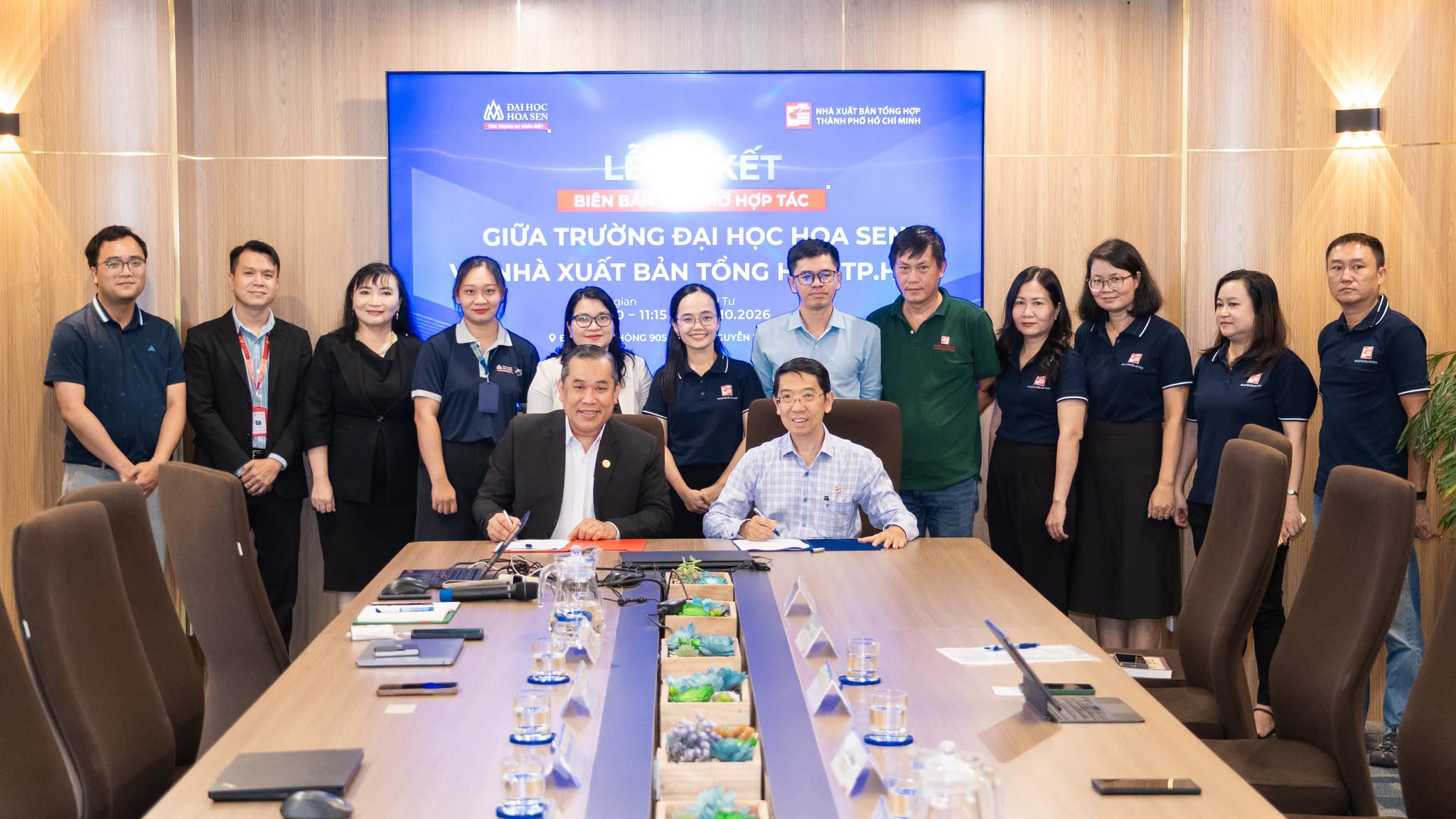 Đại học Hoa Sen ký kết hợp tác với Nhà xuất bản Tổng hợp TP.HCM, mở rộng văn hóa đọc
