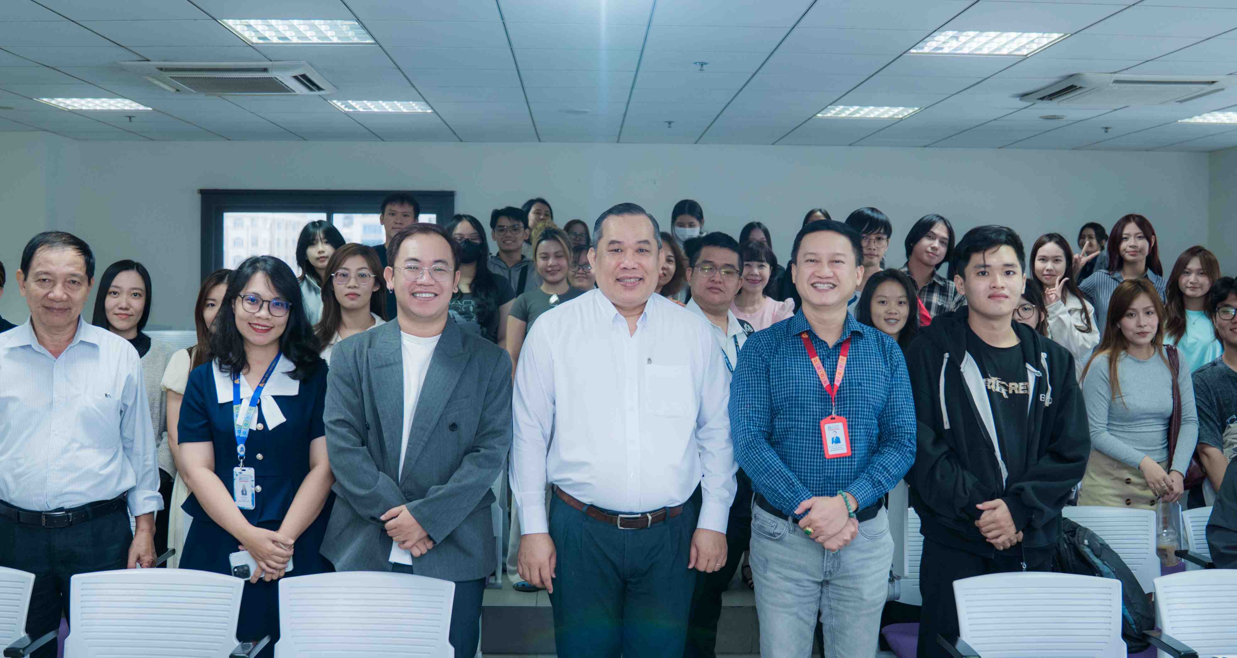 Nghiên cứu lĩnh vực Ngôn ngữ và Tâm lý: Từ thực tiễn Việt Nam đến công bố quốc tế