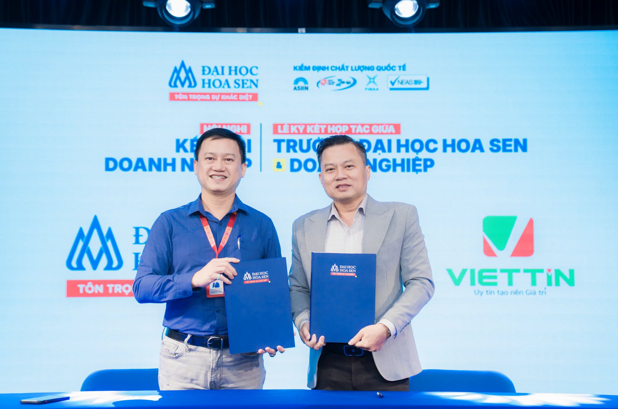 HSU ký kết MOU với 17 doanh nghiệp, mở rộng hệ sinh thái đào tạo