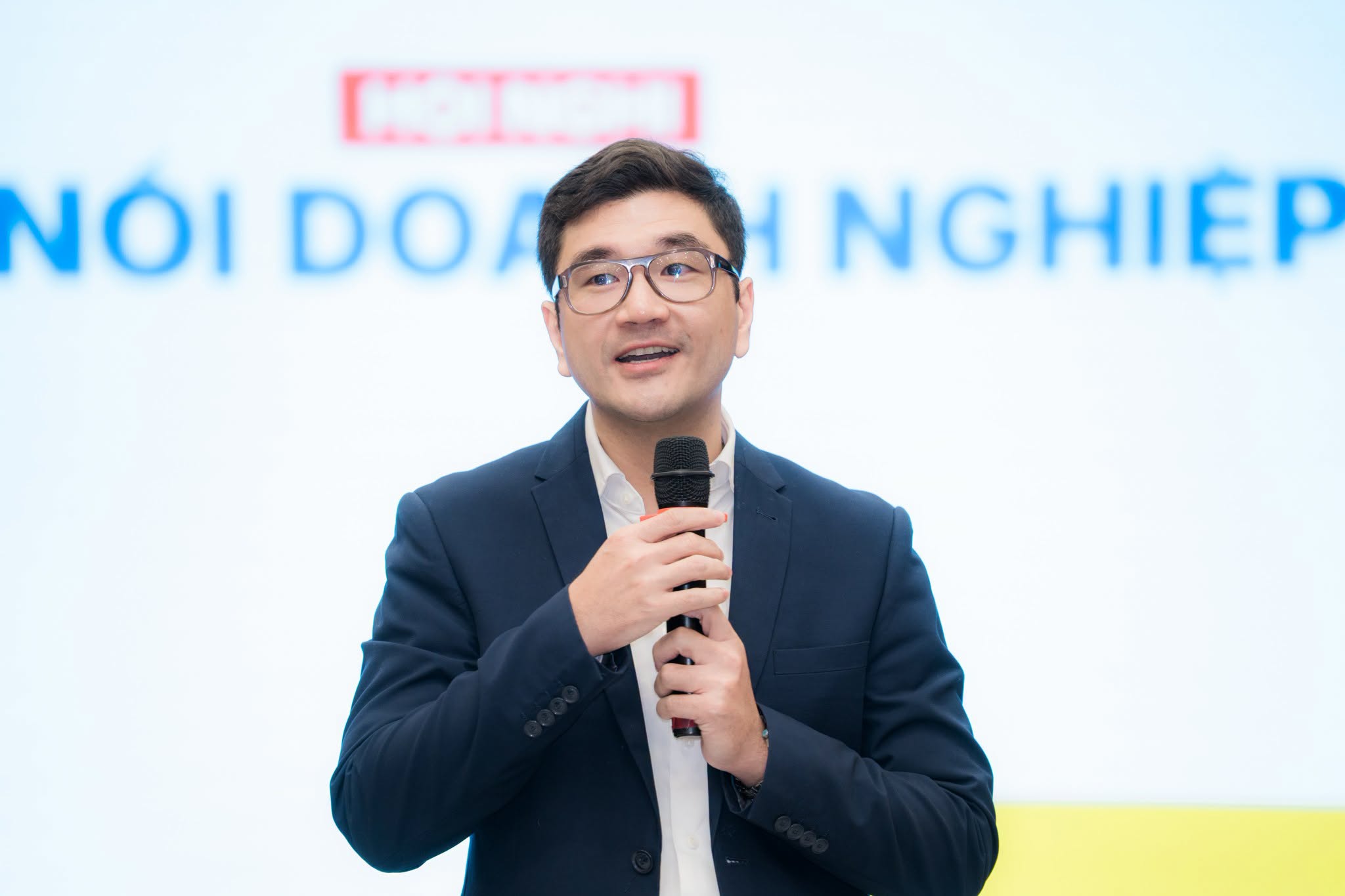 HSU ký kết MOU với 17 doanh nghiệp, mở rộng hệ sinh thái đào tạo