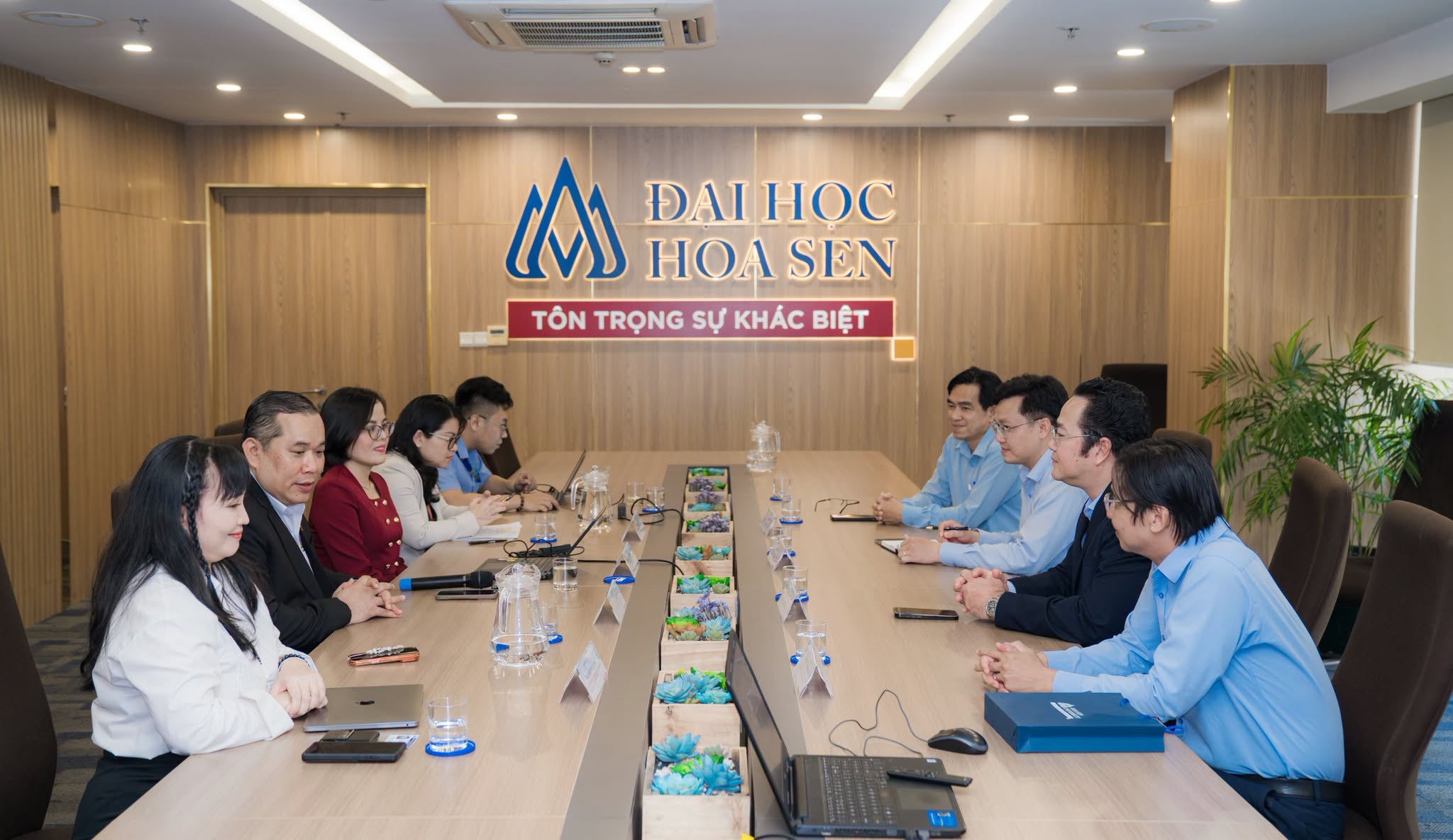 Trường Đại học Hoa Sen đẩy mạnh hợp tác học thuật, thúc đẩy chất lượng đào tạo và nghiên cứu