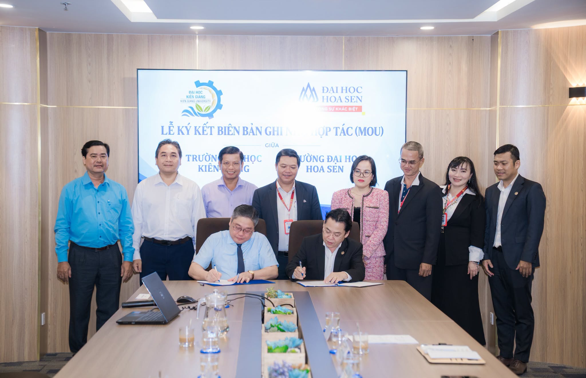 Đại học Hoa Sen và Đại học Kiên Giang ký MOU hợp tác đào tạo, nghiên cứu và đổi mới sáng tạo
