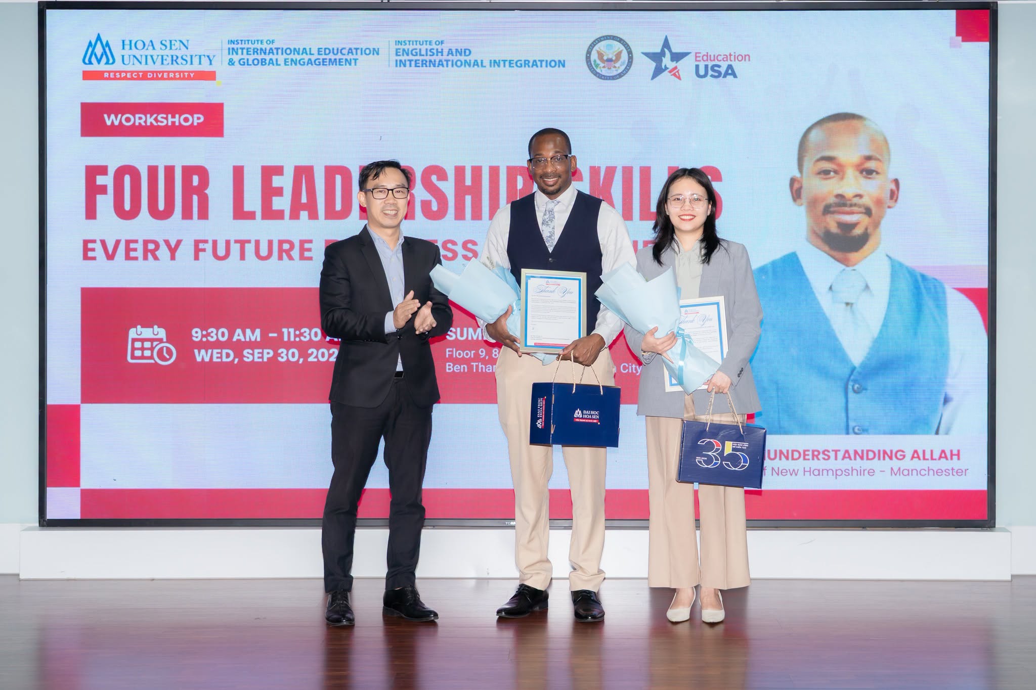 workshop “Four Leadership Skills Every Future Business Leader Needs” do Viện Đào tạo và Hợp tác quốc tế HSU, Viện Anh ngữ và Hội nhập quốc tế HSU cùng EducationUSA thuộc Tổng Lãnh sự quán Hoa Kỳ tại TP.HCM tổ chức.