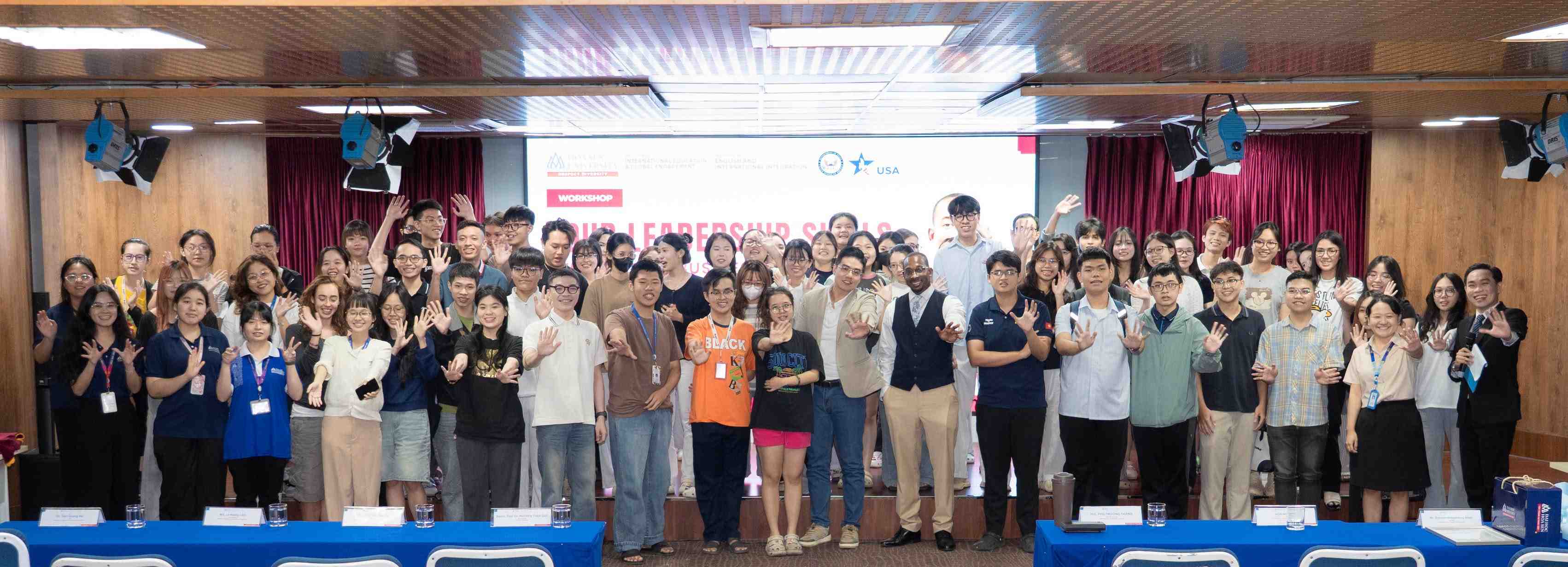 Sinh viên HSU rèn kỹ năng lãnh đạo cùng chuyên gia EducationUSA